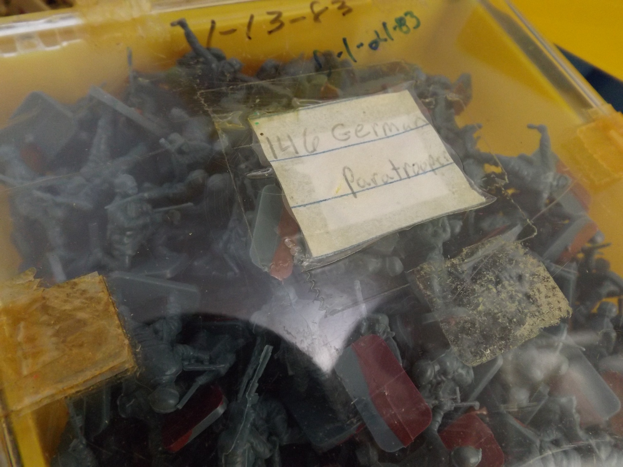 Boxed Vintage Miniature Plastic Soldiers