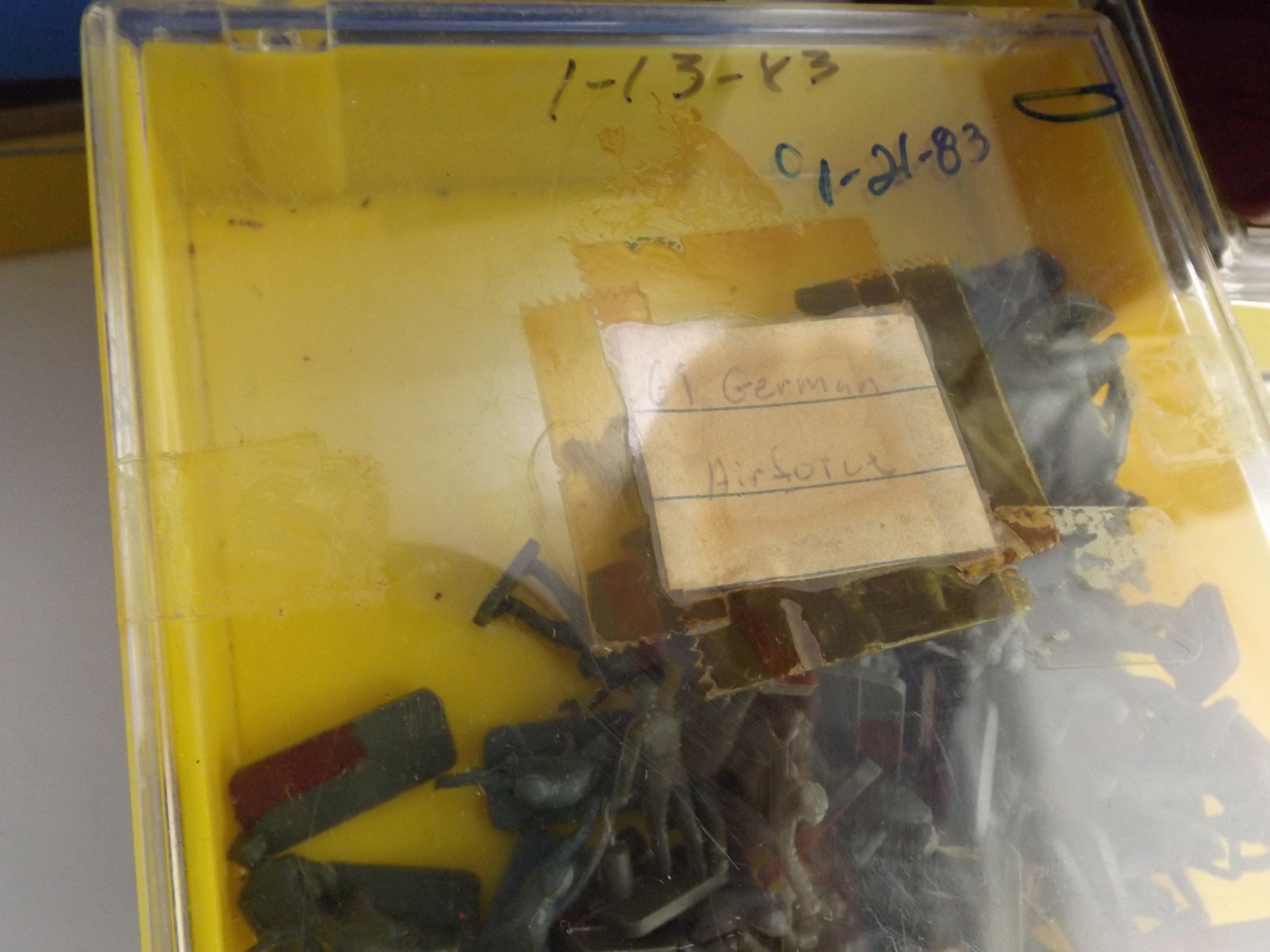 Boxed Vintage Miniature Plastic Soldiers