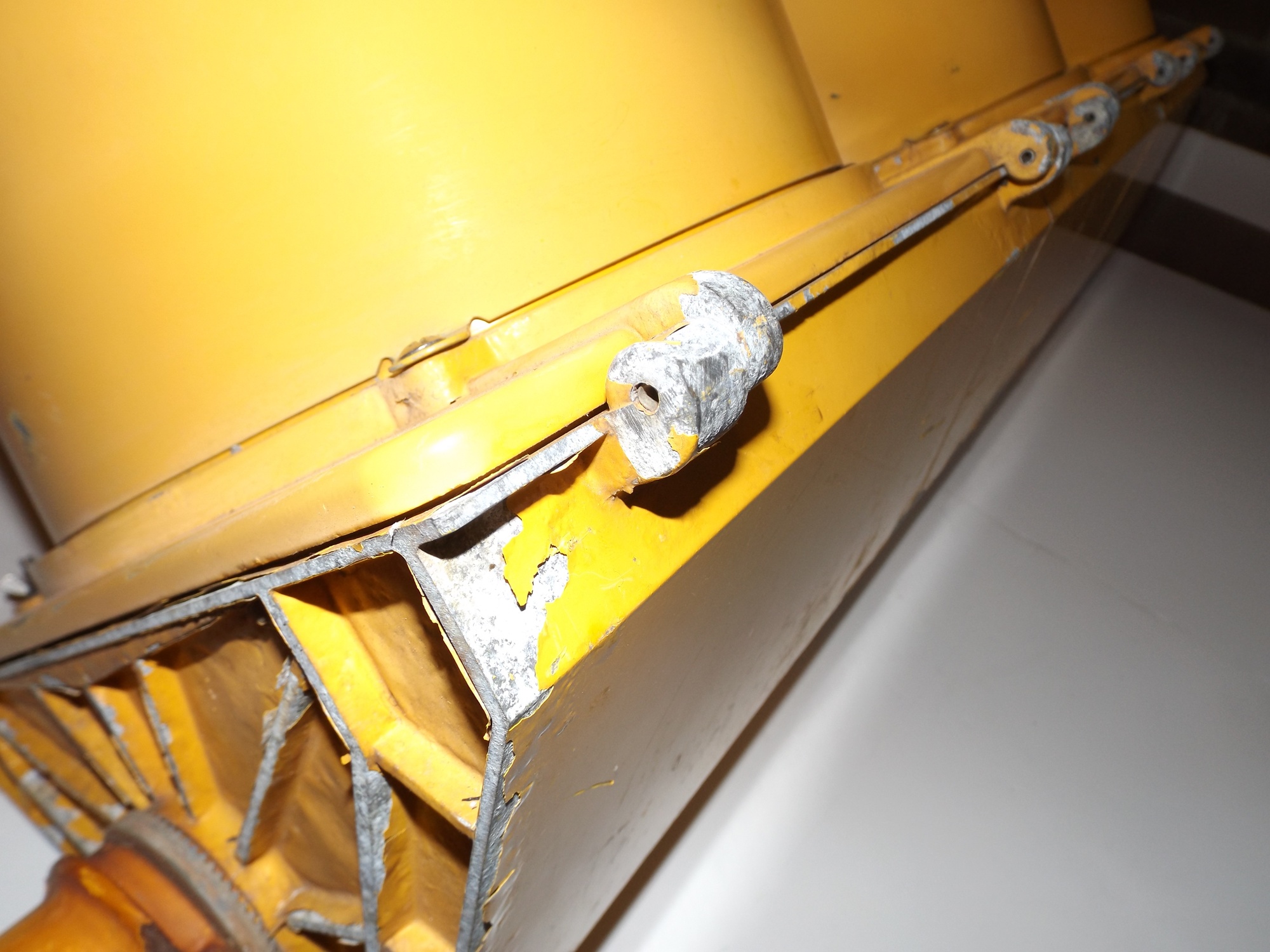 Traffic Stoplight Wired with Special Lighted Effects