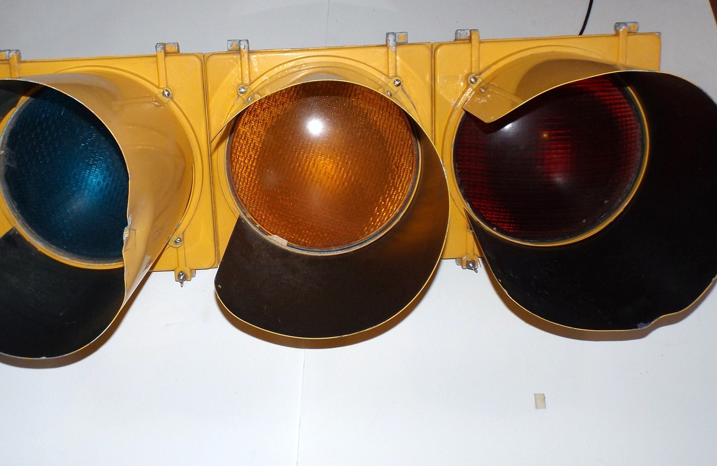 Traffic Stoplight Wired with Special Lighted Effects