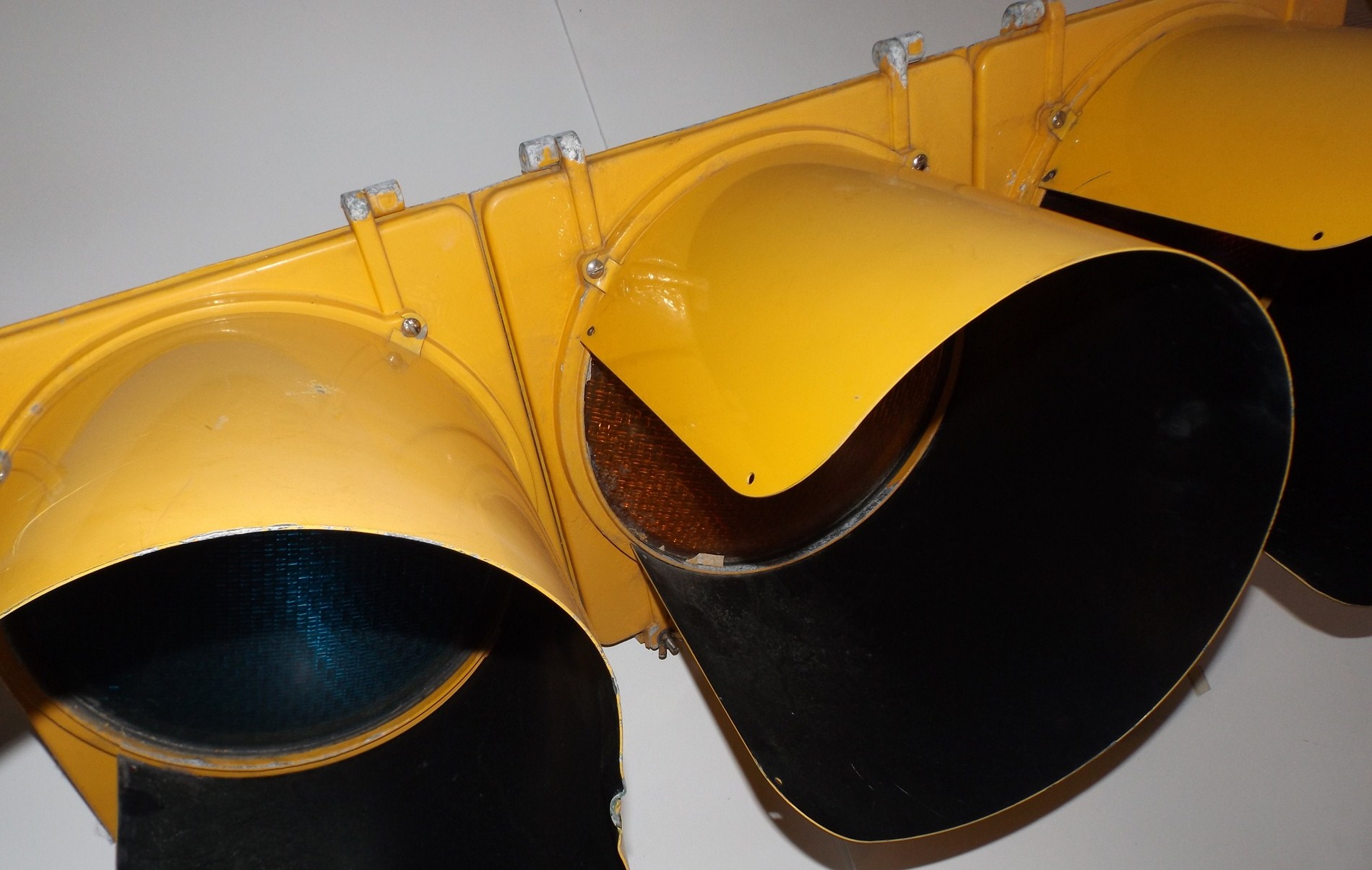 Traffic Stoplight Wired with Special Lighted Effects