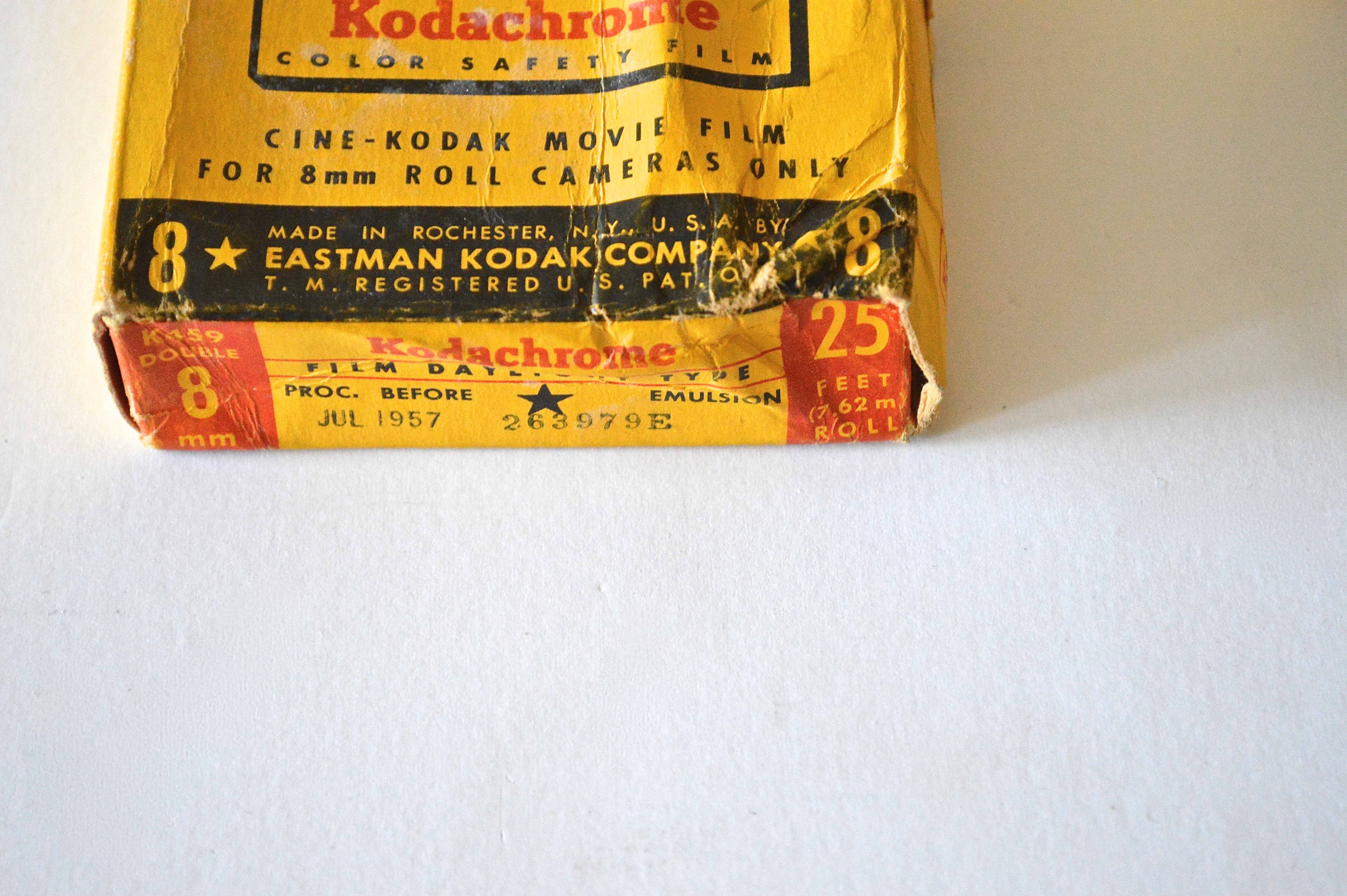 Keystone Brightbeam K70 Film Movie Projector With Movie Films