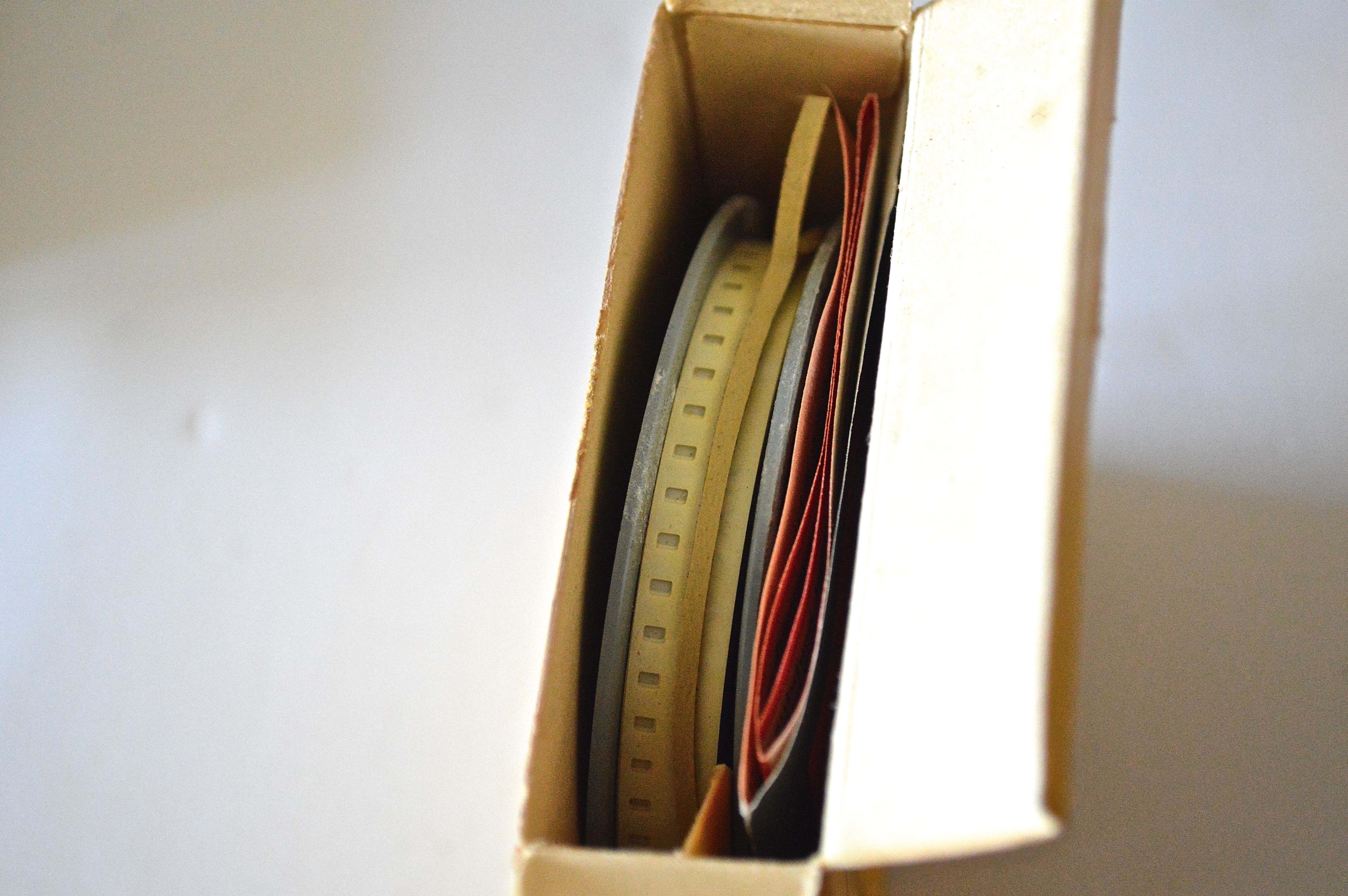 Keystone Brightbeam K70 Film Movie Projector With Movie Films