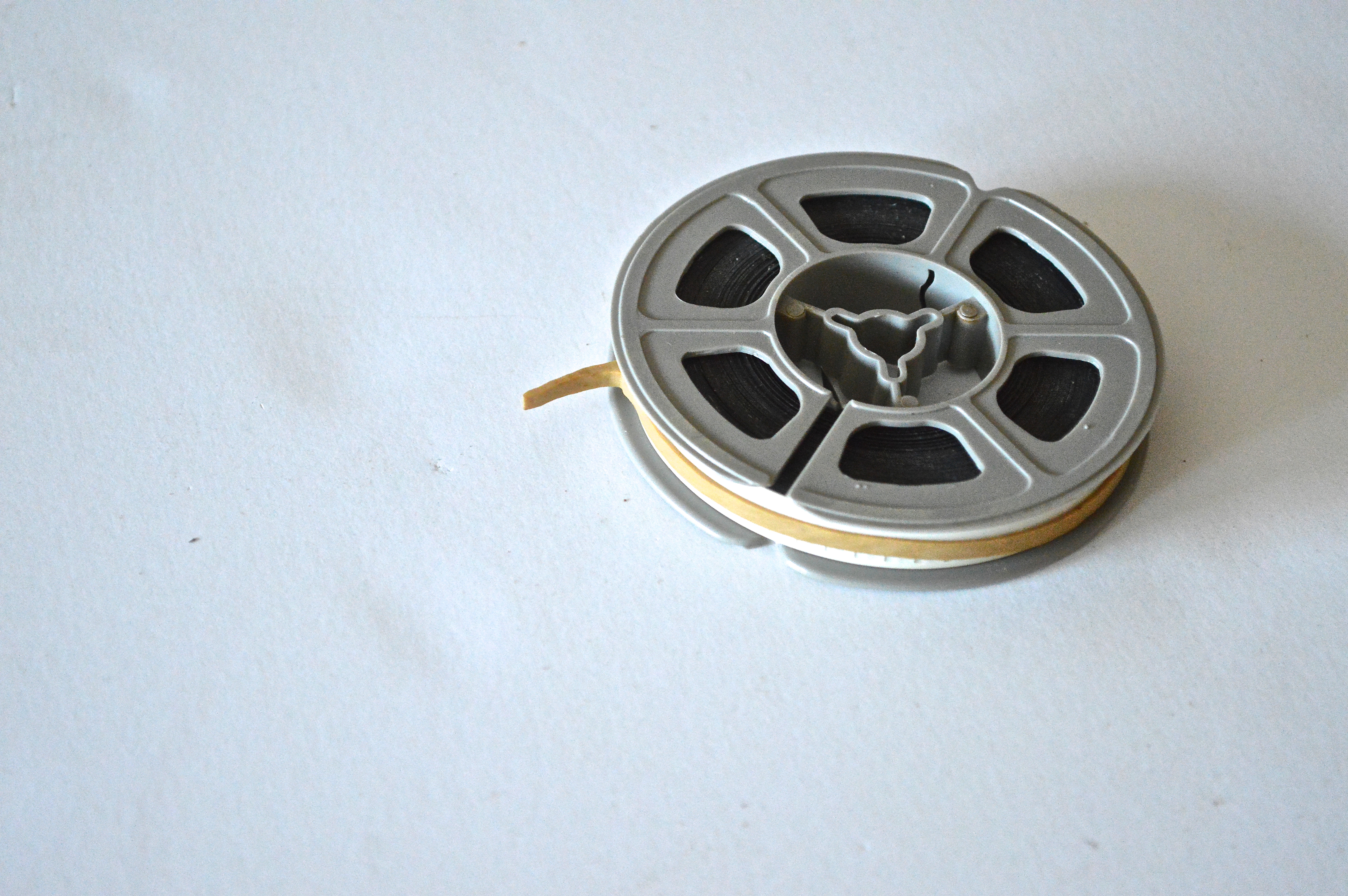 Keystone Brightbeam K70 Film Movie Projector With Movie Films