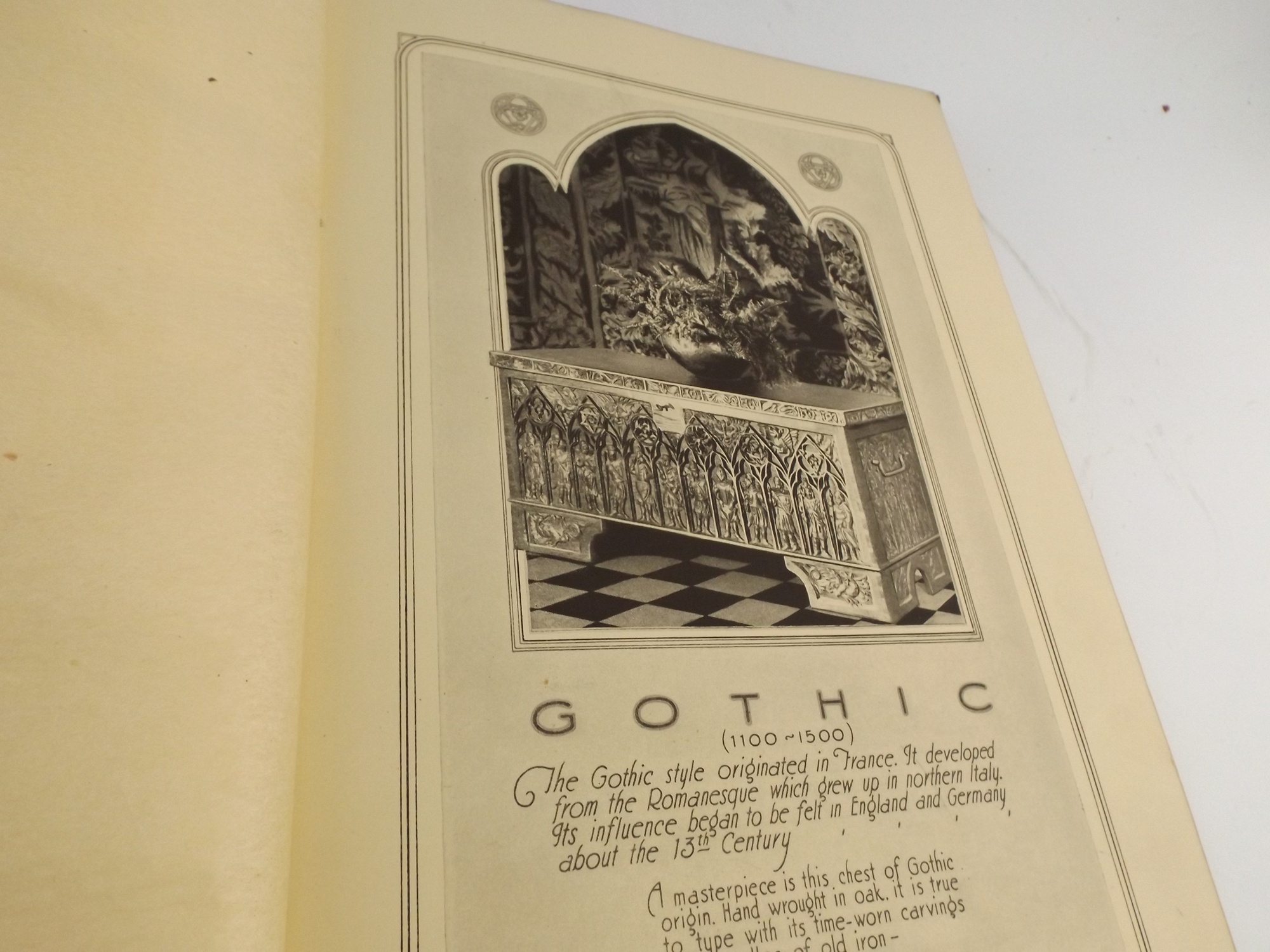 'Seven Centuries'--a 1923 Style Book