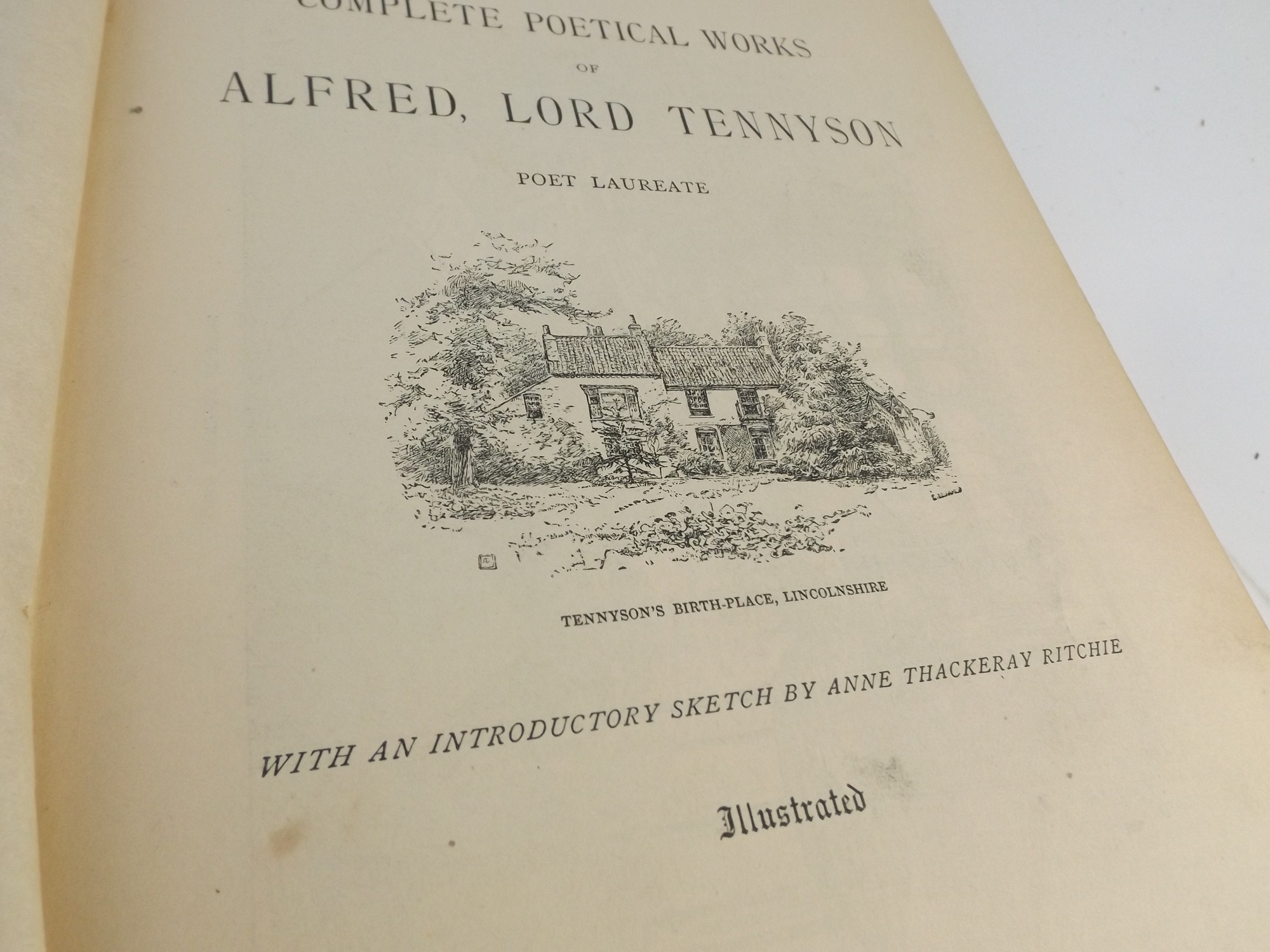 Illustrated Tennyson Book of Poetry