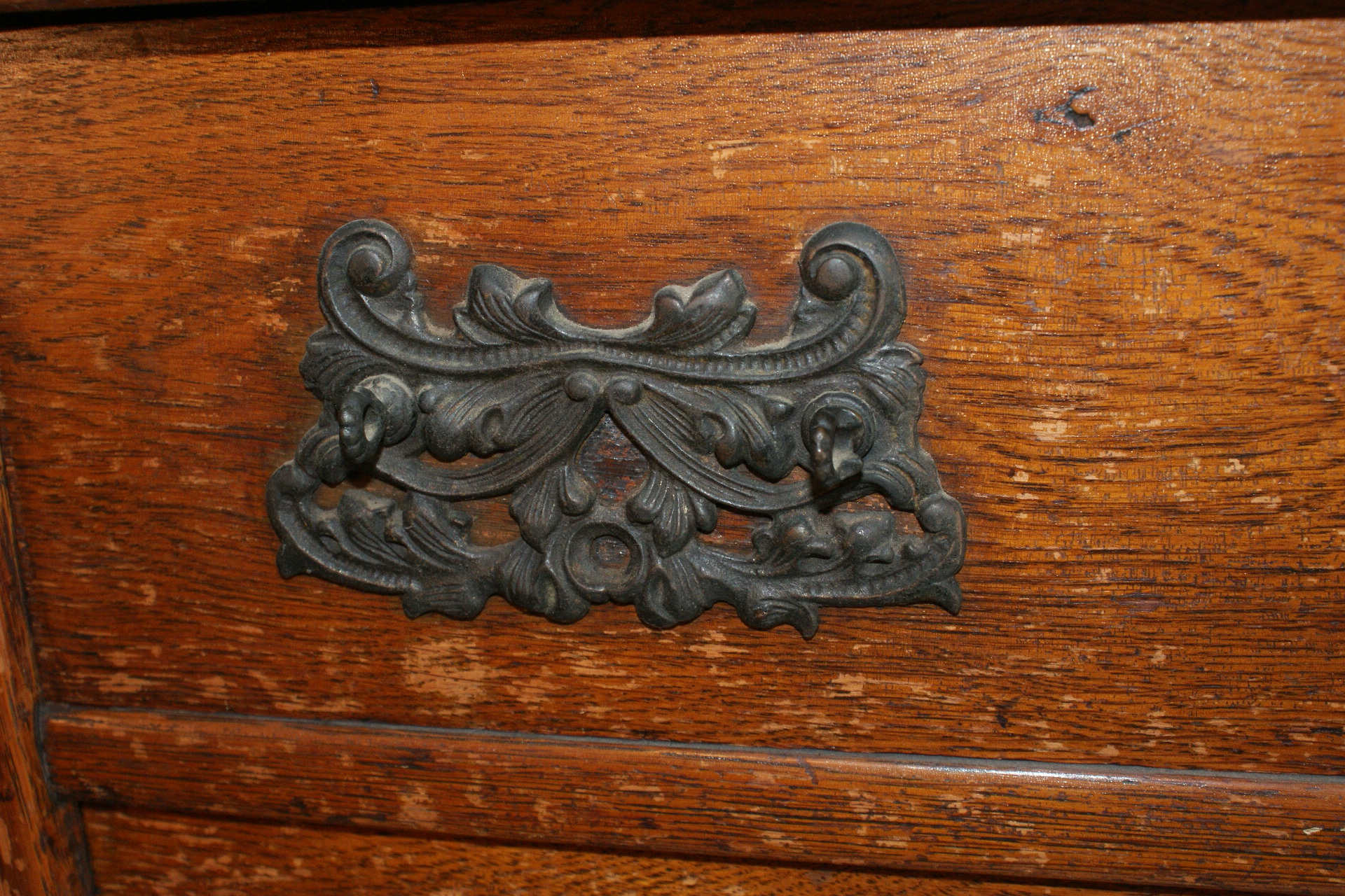 Antique Late 1800s Eastlake Era Chest