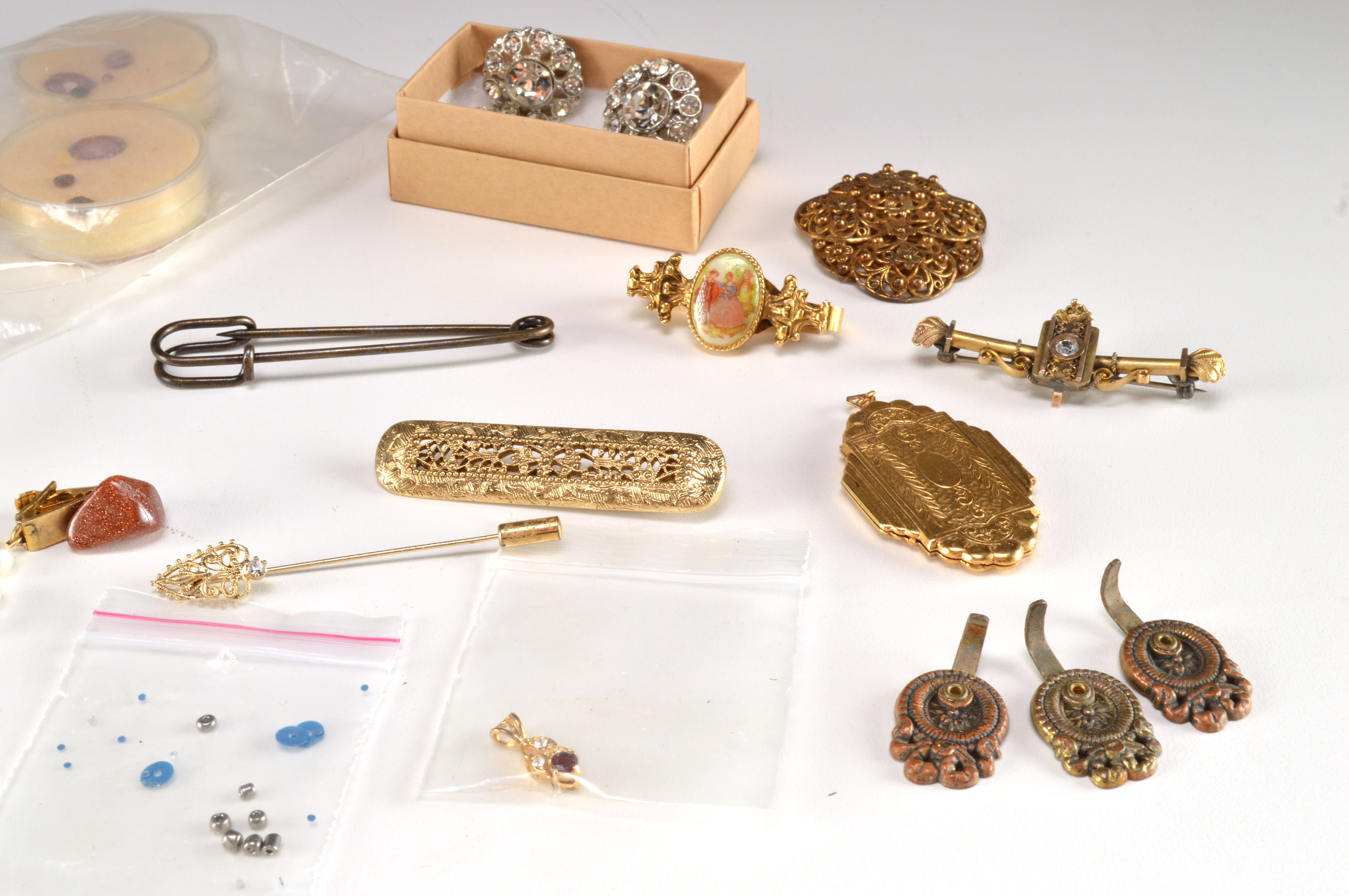 Group of Vintage Costume Jewelry 
