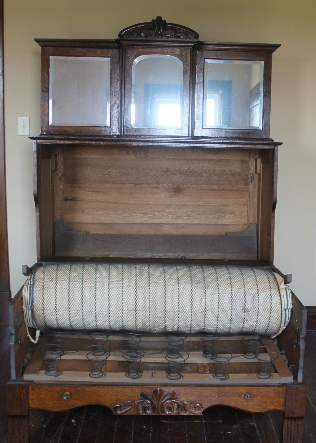 Antique Quarter Sawn Oak Murphy Bed