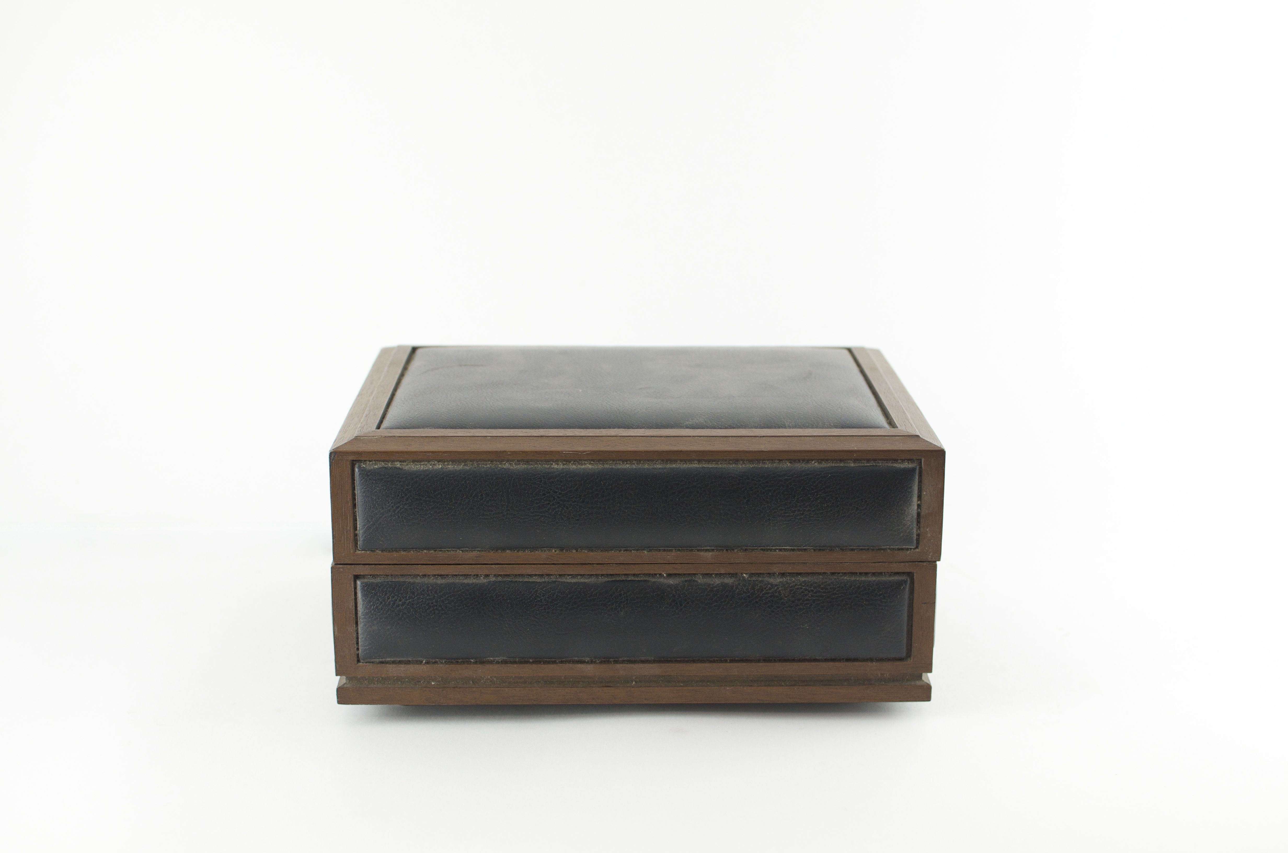 Vintage Deco-Tel Telephone