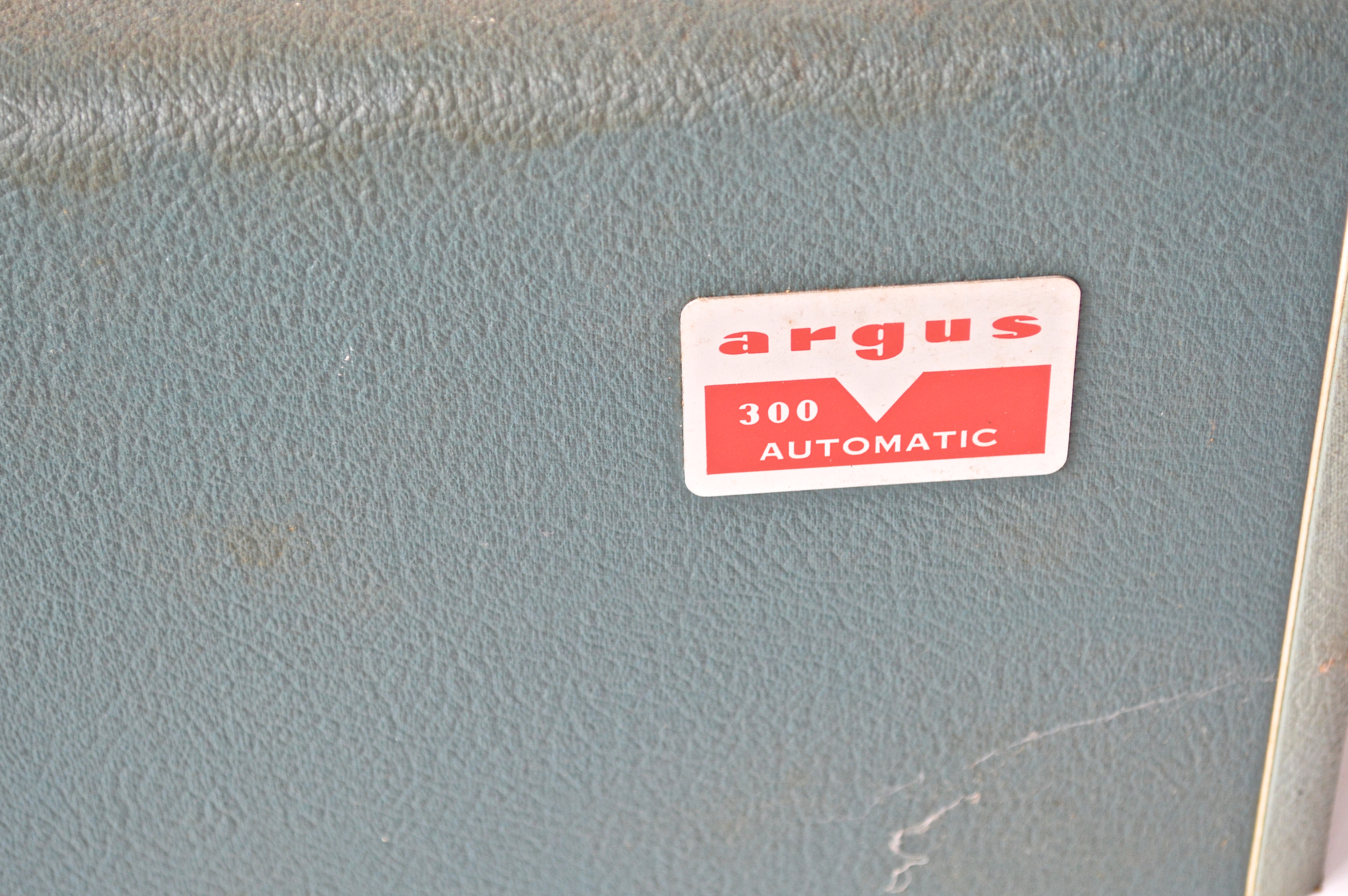 Argus 300 Automatic Slide Projector