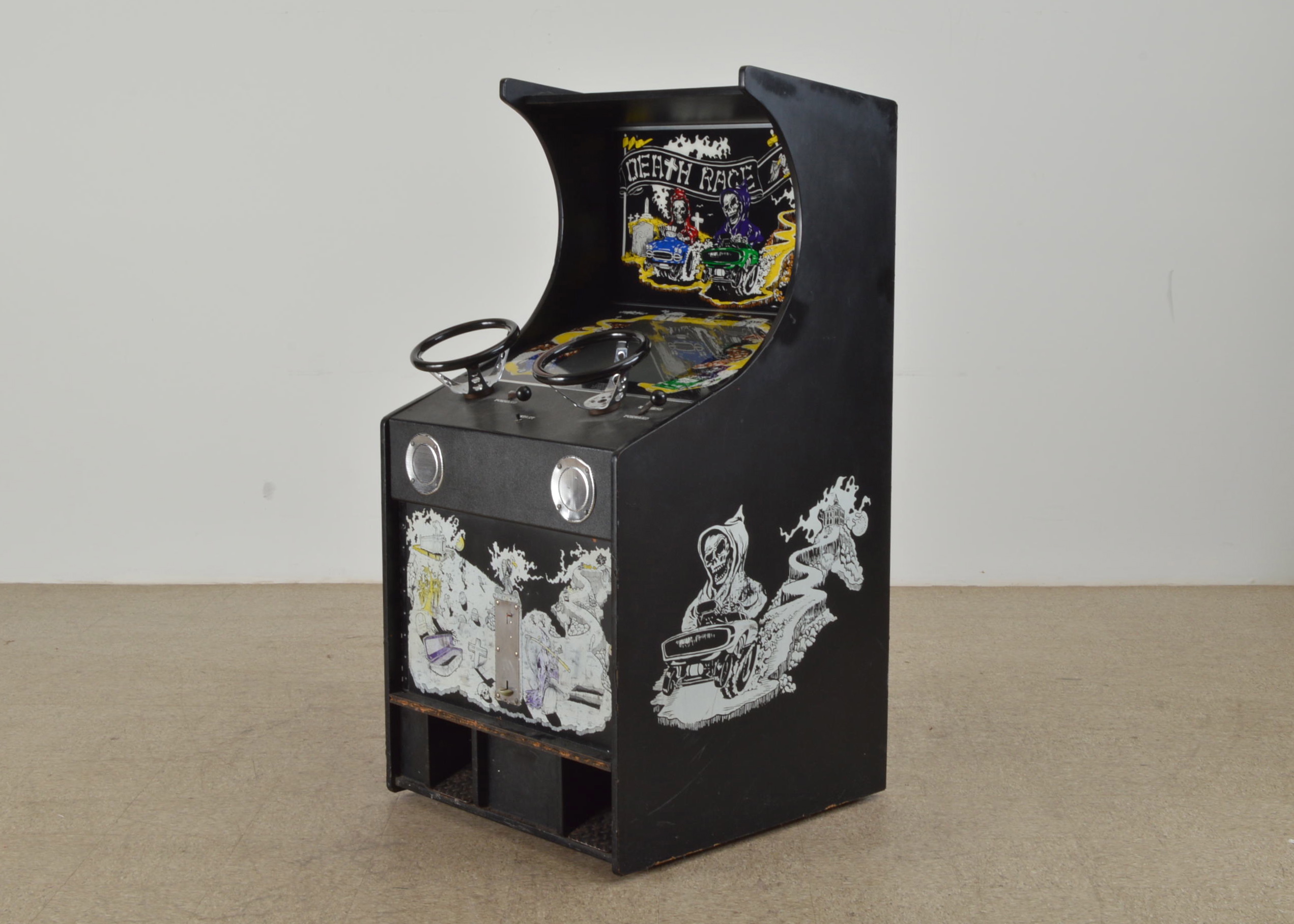 Death Race Arcade Game