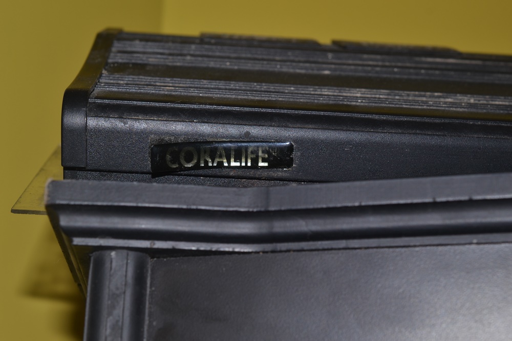 72-Gallon Oceanic Aquarium, Stand and Supplies