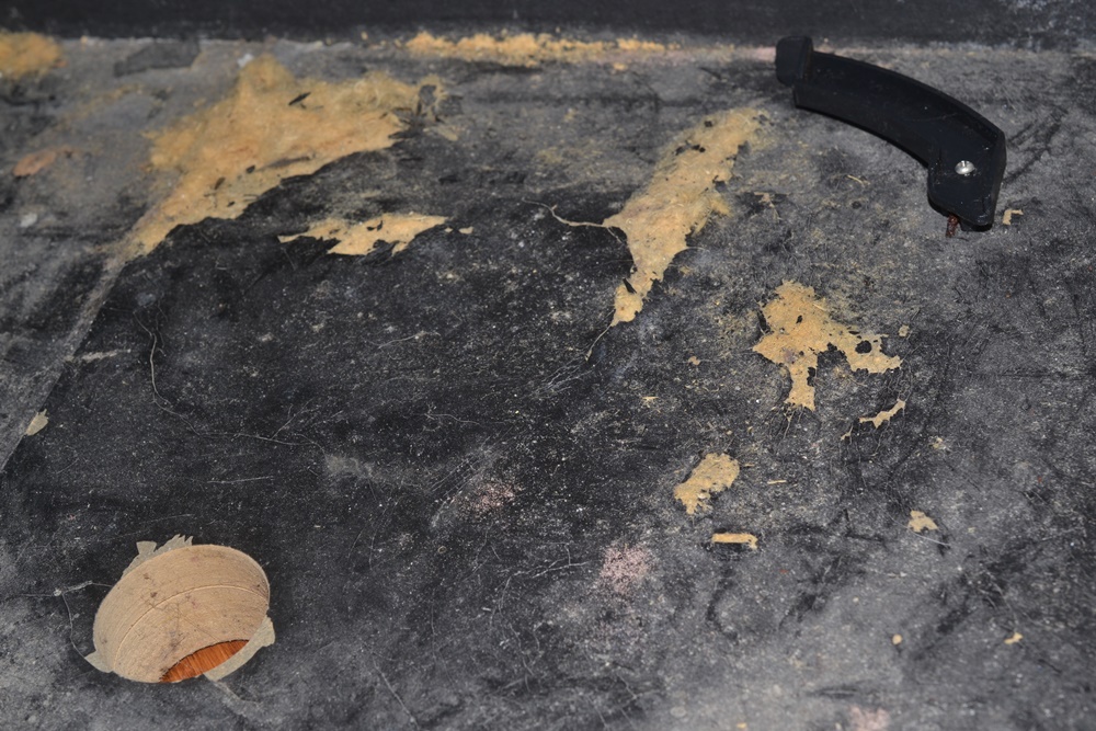 72-Gallon Oceanic Aquarium, Stand and Supplies