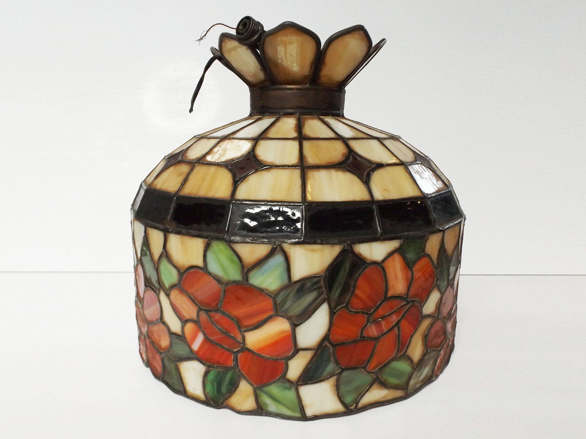 Tiffany Style Stained Glass Pendant Light