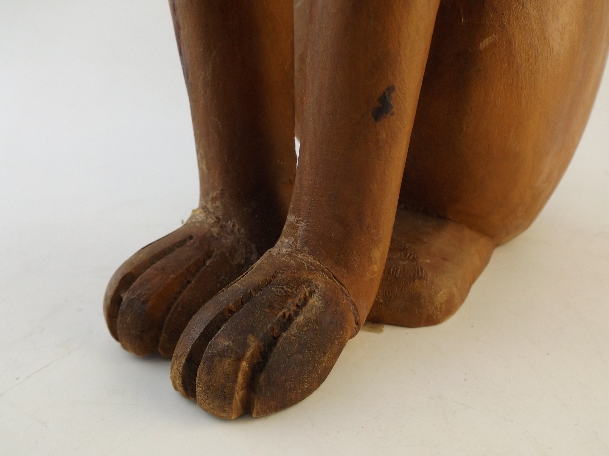 Italian Oiled Walnut Cat