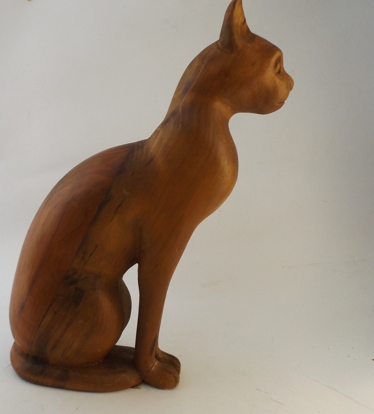 Italian Oiled Walnut Cat