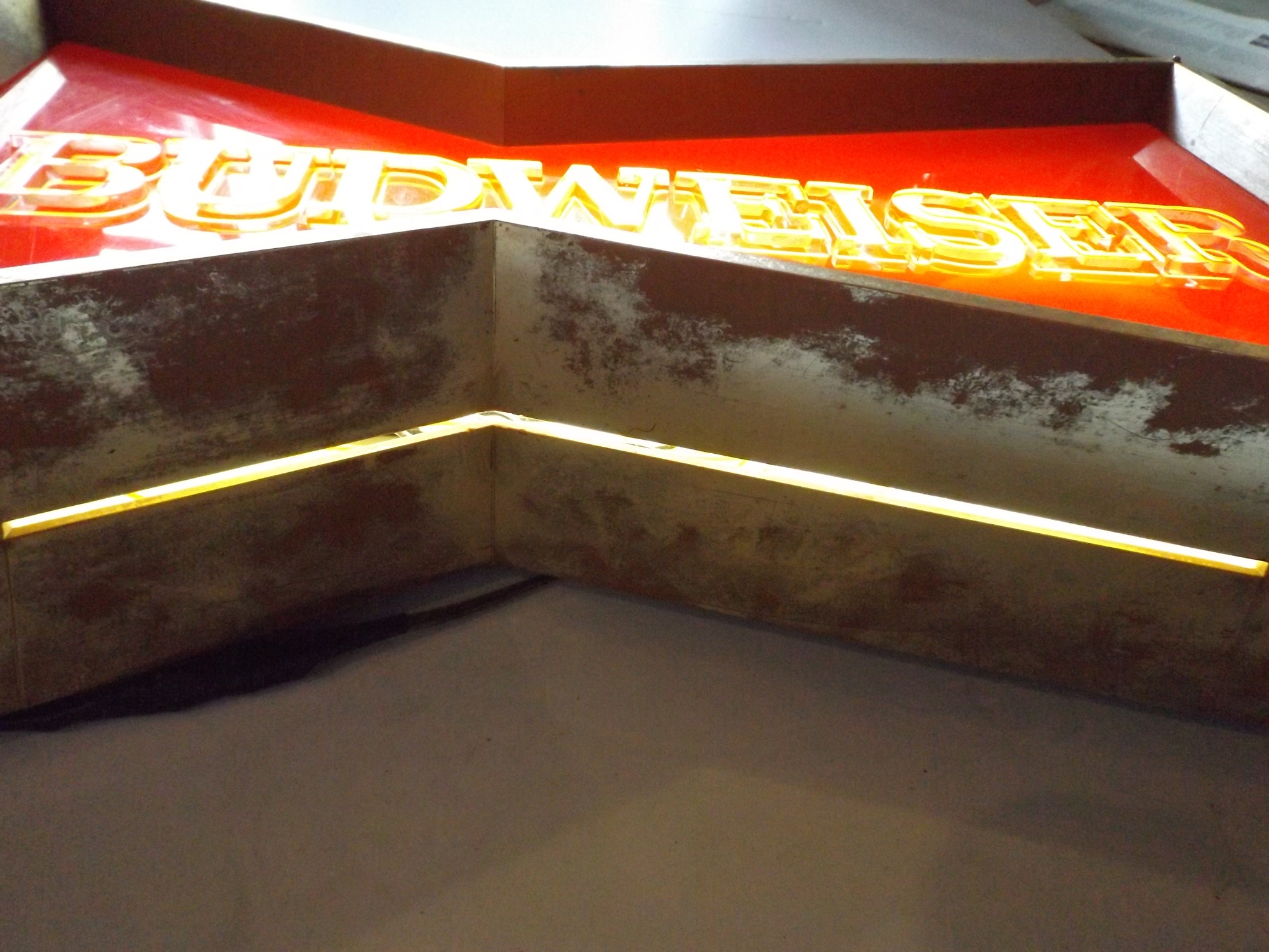 Vintage Budweiser Lighted Bow Tie Window Advertising Sign