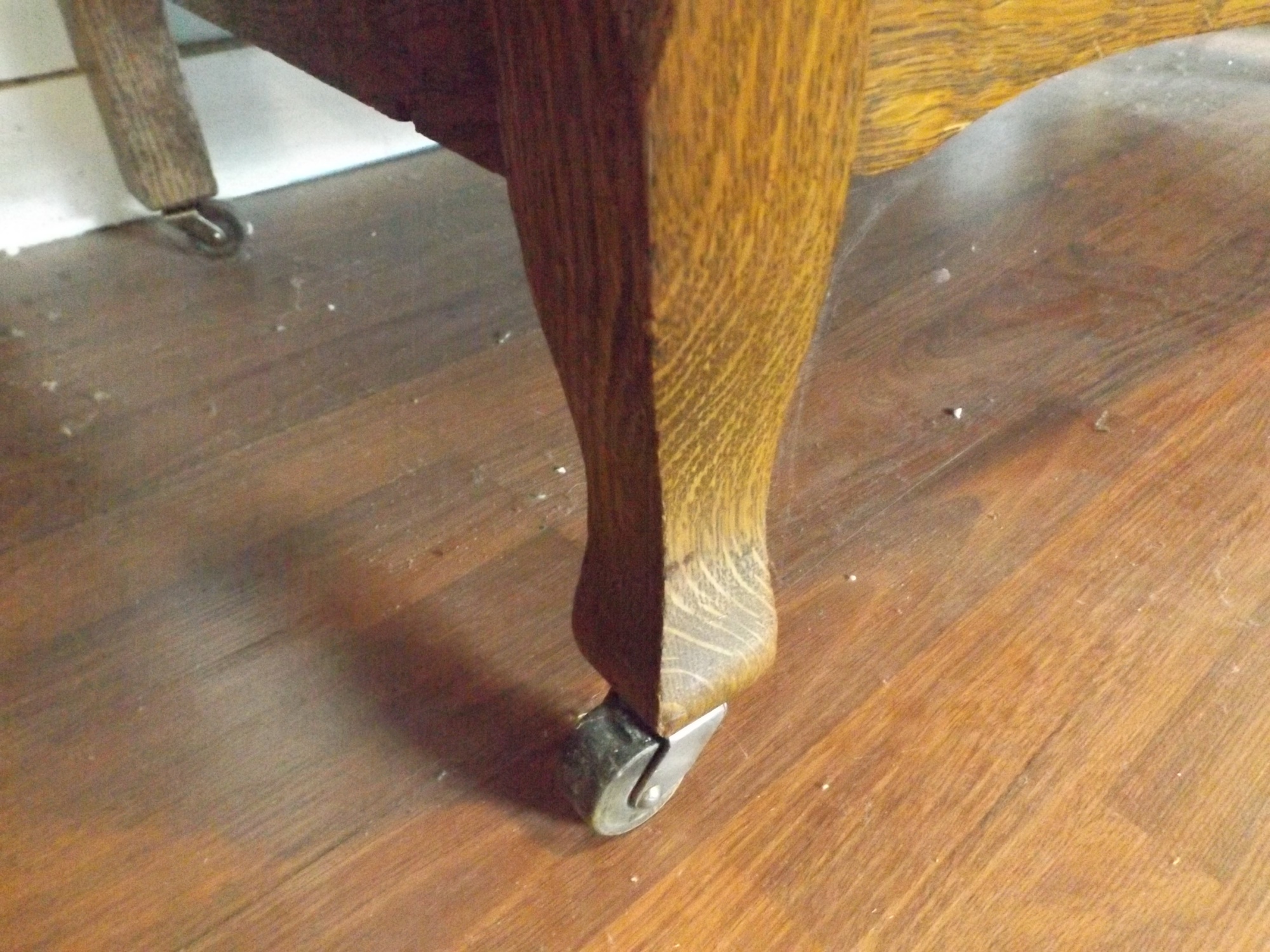 Victorian Golden Oak Wishbone Mirrored Dresser