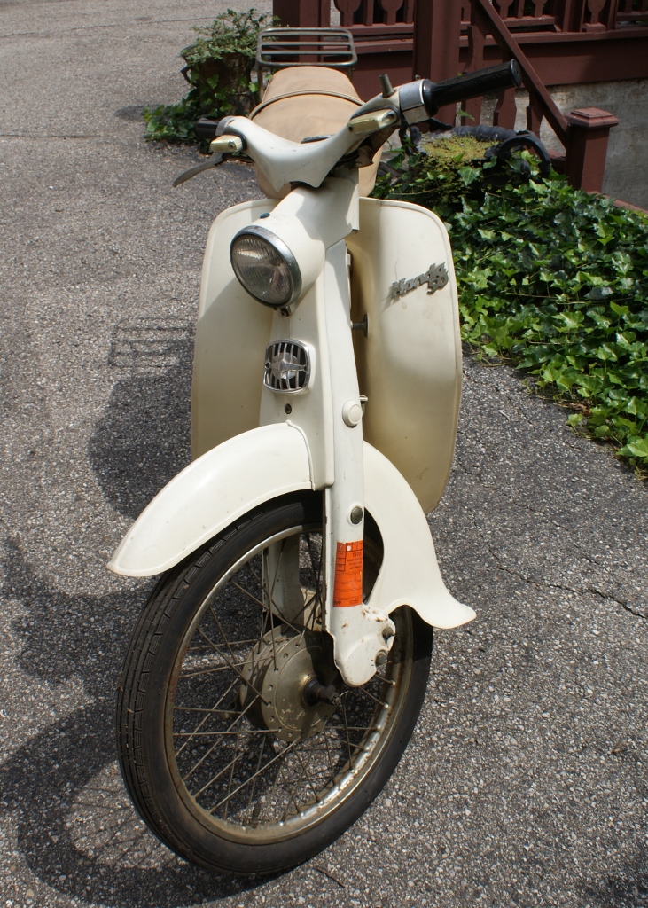 1965 Honda 50 Super Cub C100 Scooter