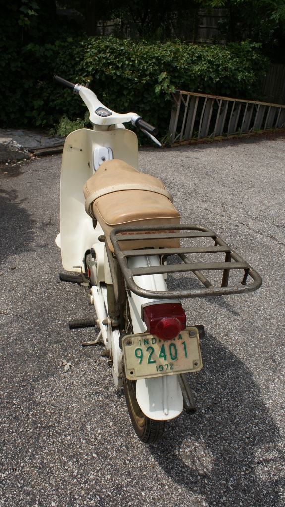 1965 Honda 50 Super Cub C100 Scooter