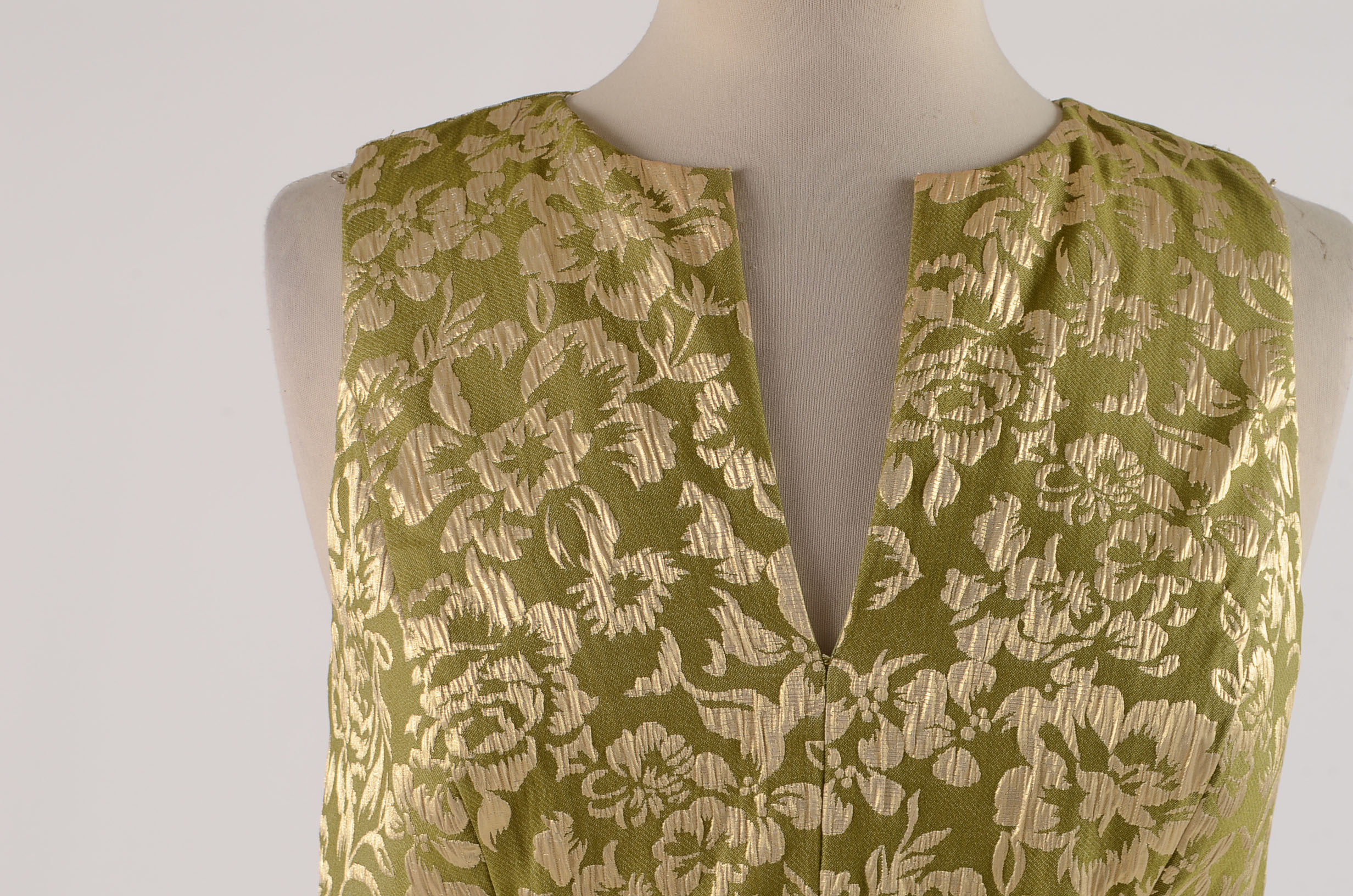 Chetta B Jacquard floral Print Cocktail Dress