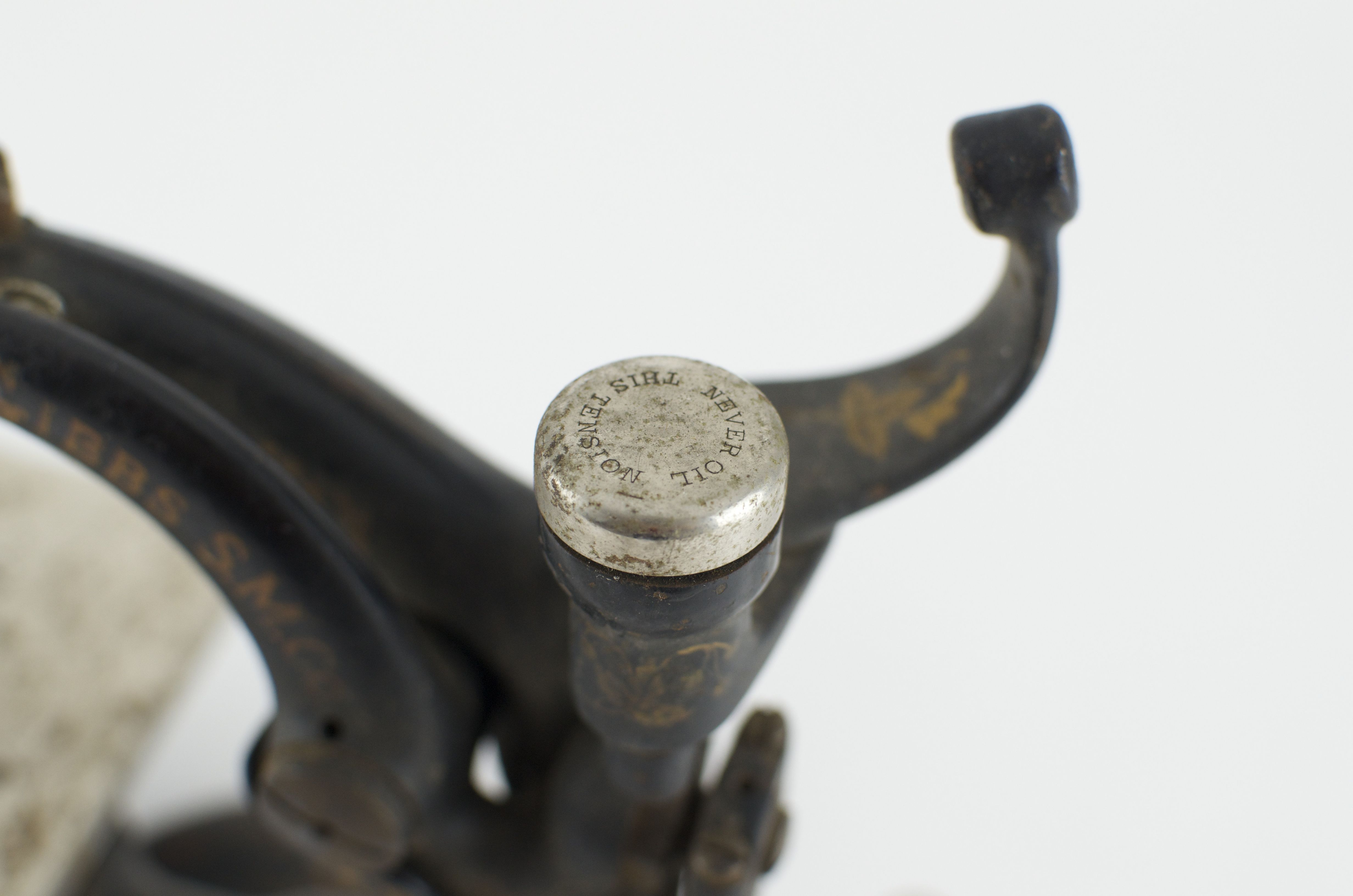 Willcox & Gibbs Vintage Sewing Machine