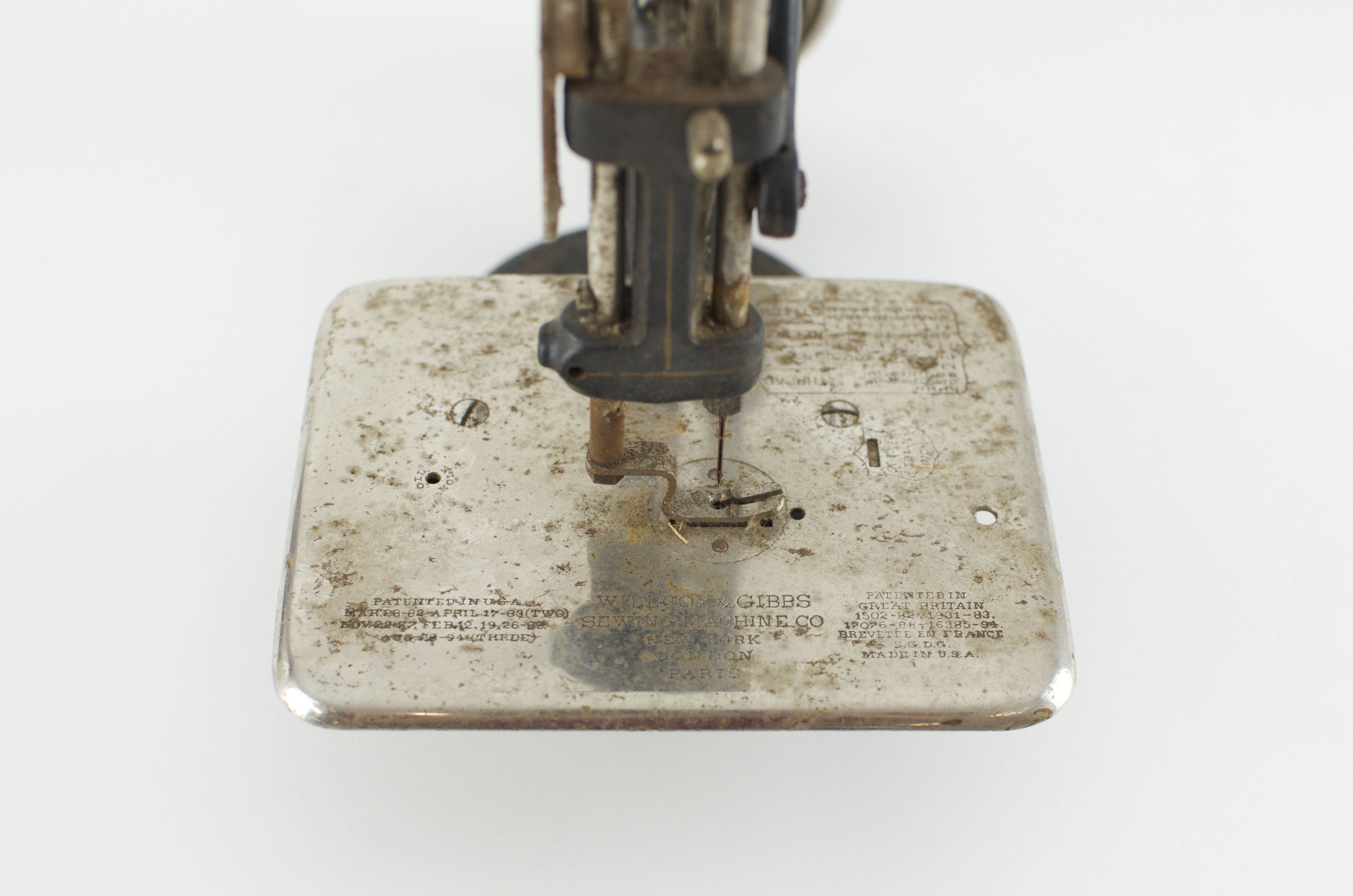 Willcox & Gibbs Vintage Sewing Machine
