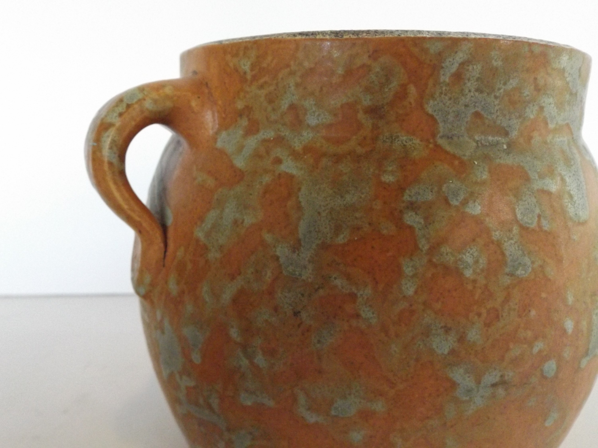 Burley Winter Pottery Bean Pot