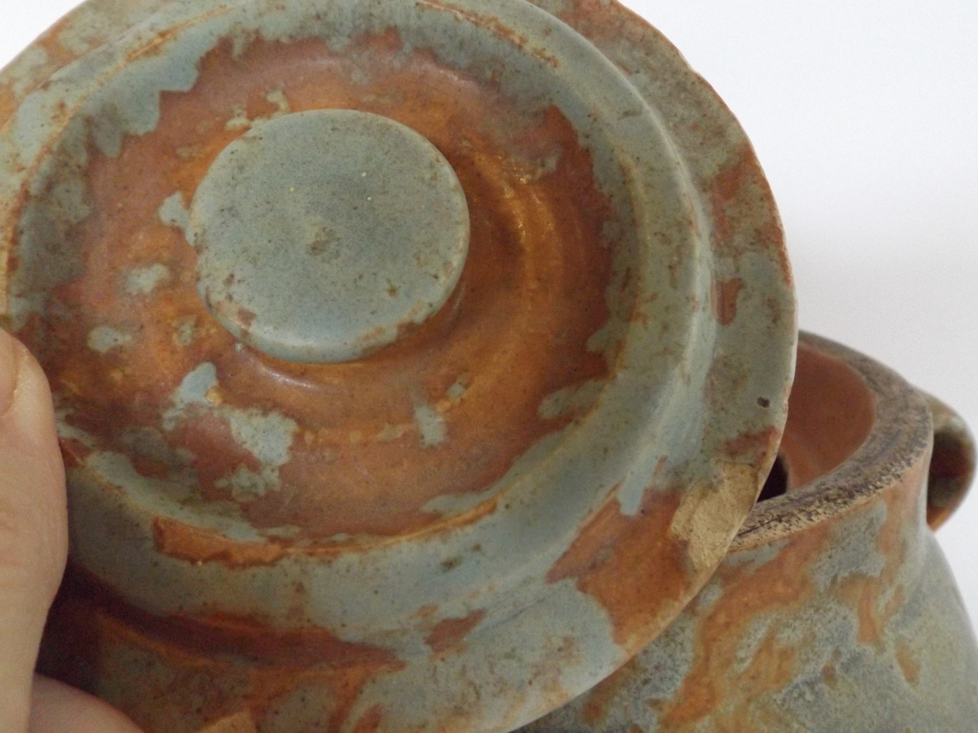 Burley Winter Pottery Bean Pot