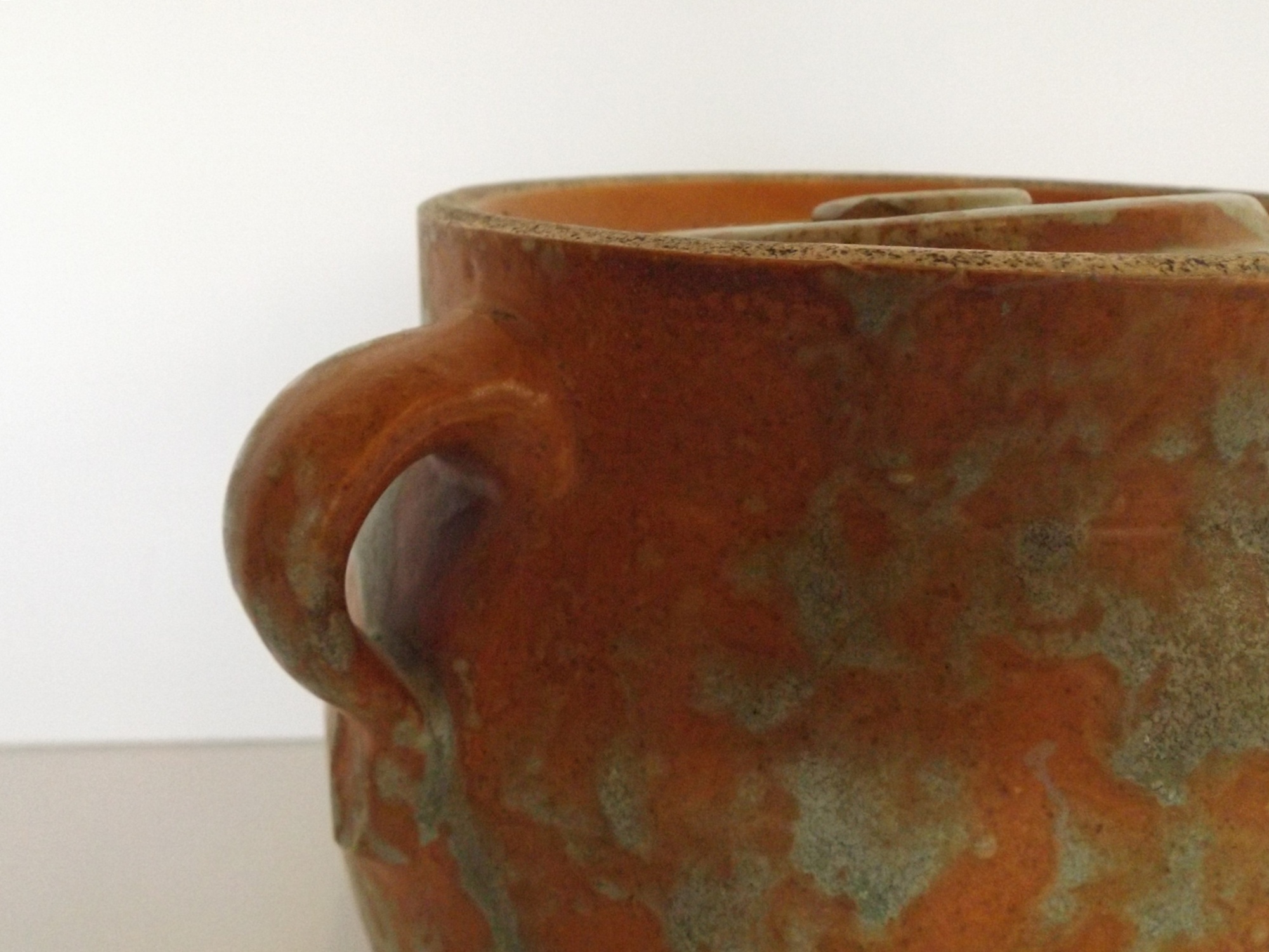 Burley Winter Pottery Bean Pot