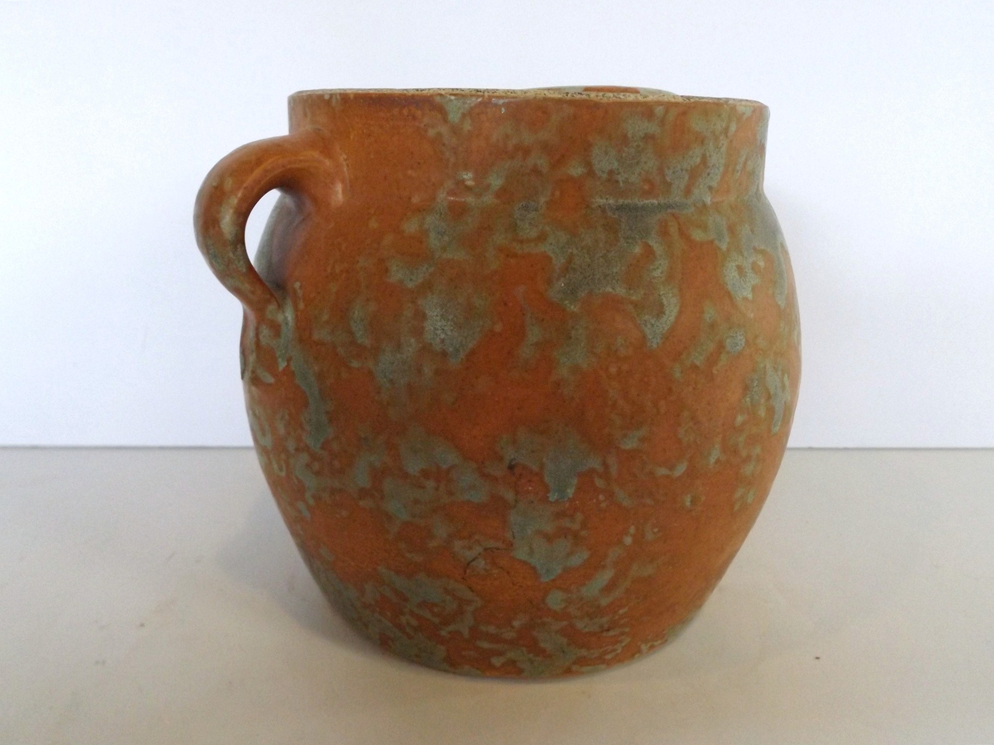 Burley Winter Pottery Bean Pot