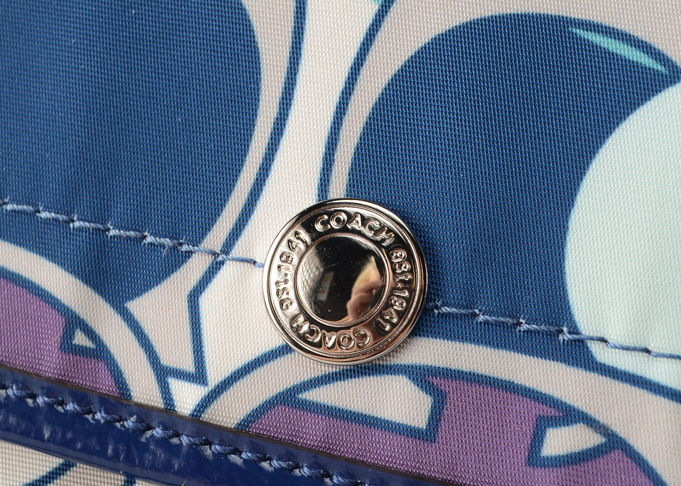 Casual Coach Shoulder Purse