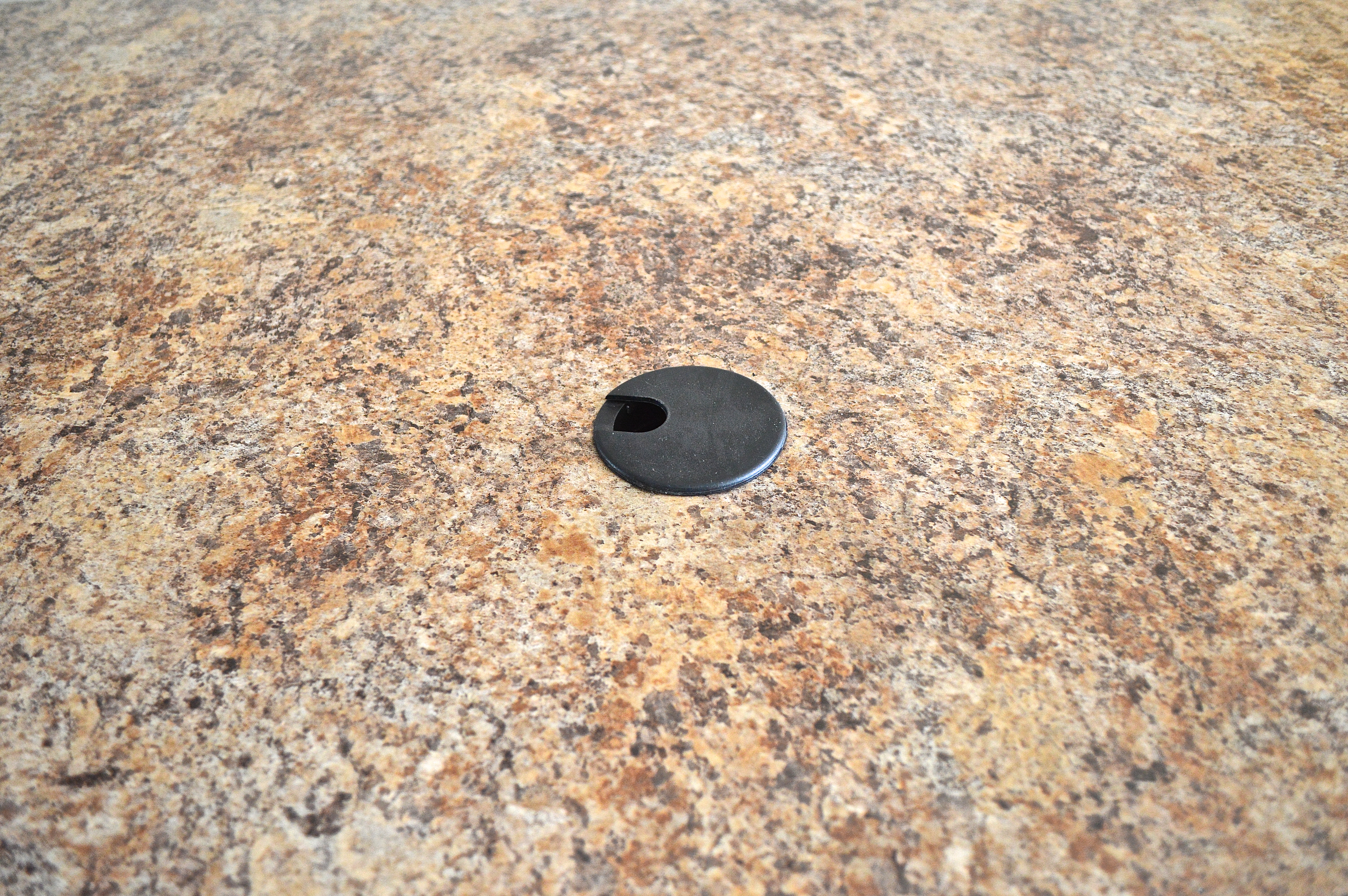 Retail Oversized Reception Desk with Formica Countertop