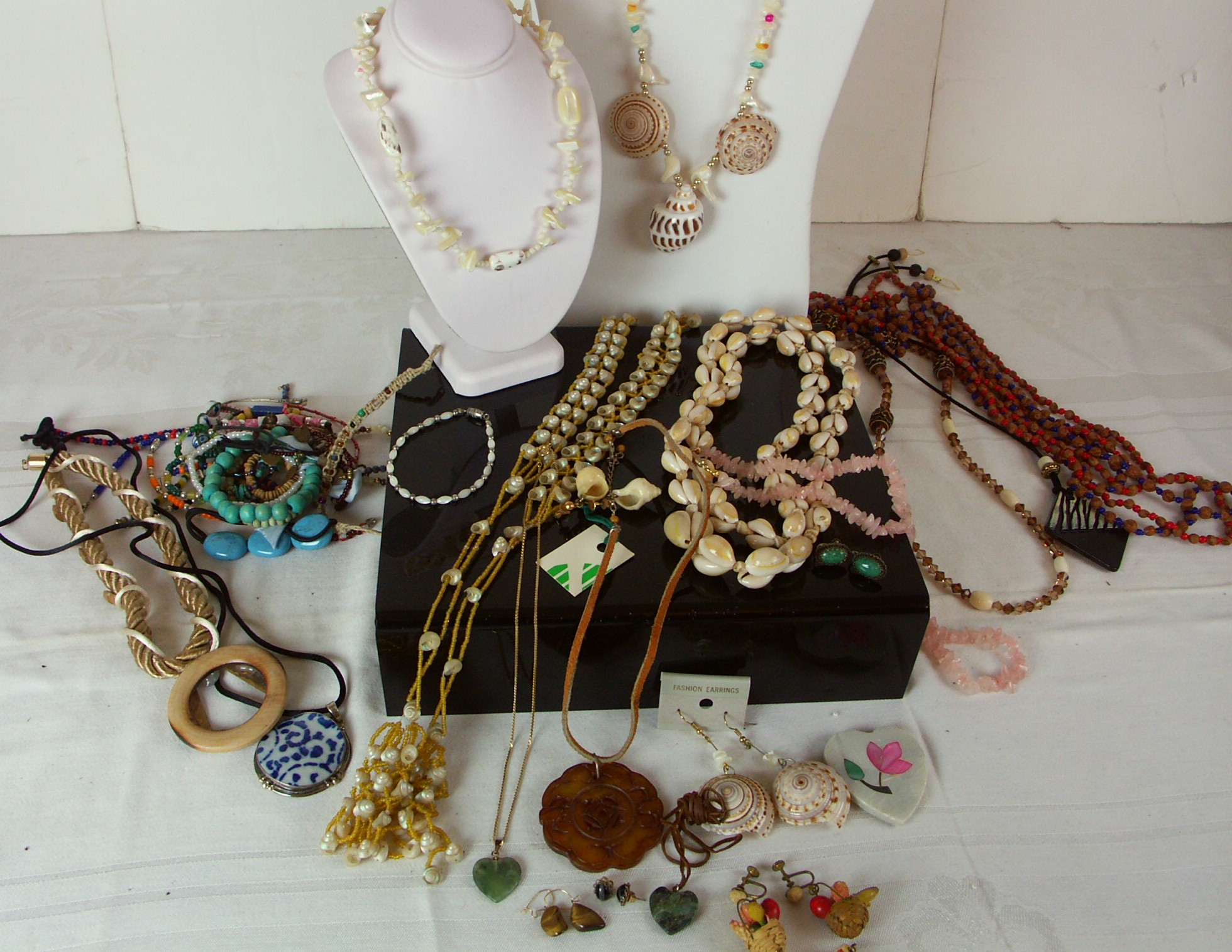 Lot of Naturals, Shell and Stone Jewelry