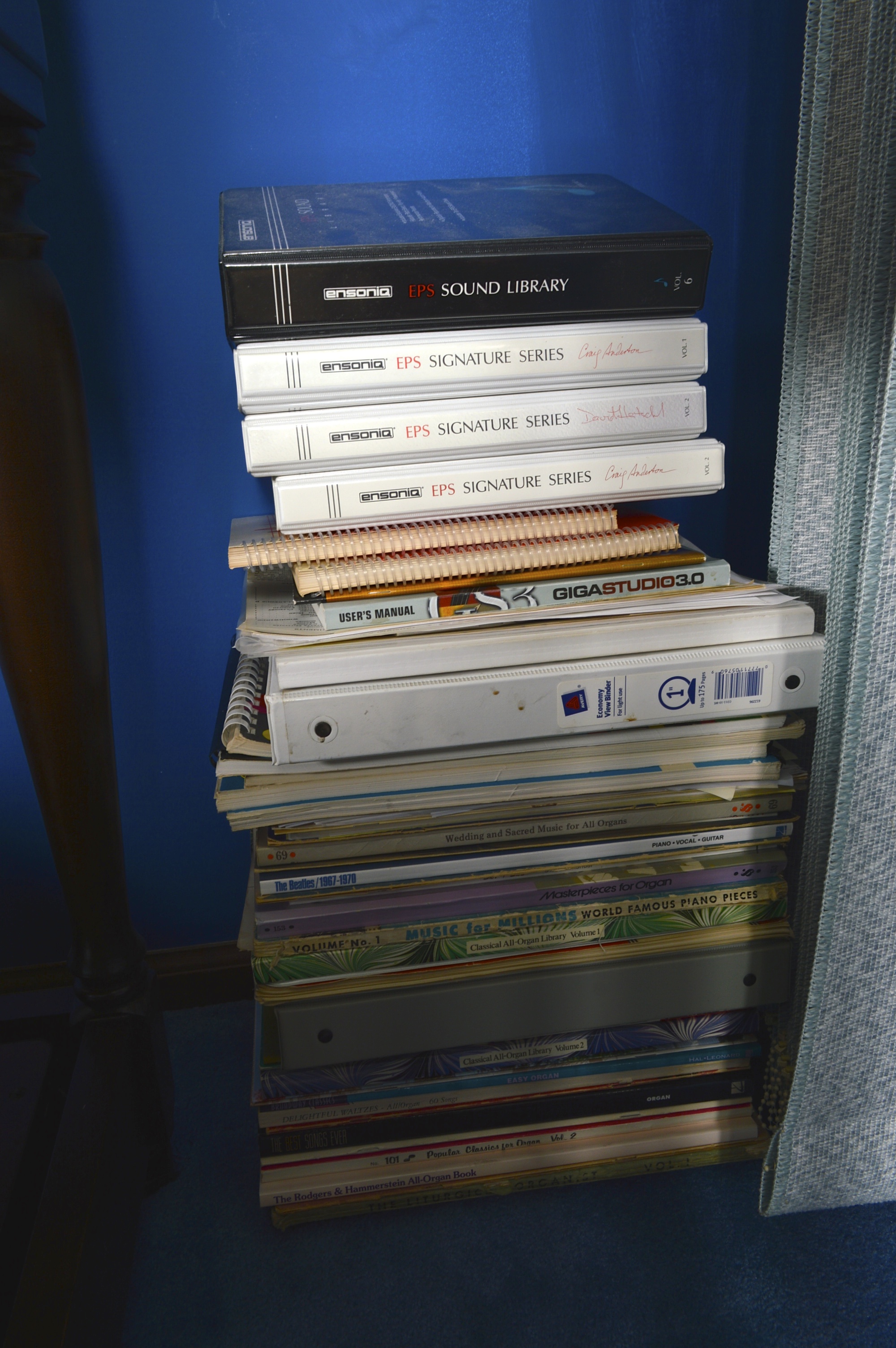 Hammond Organ and Leslie Speaker