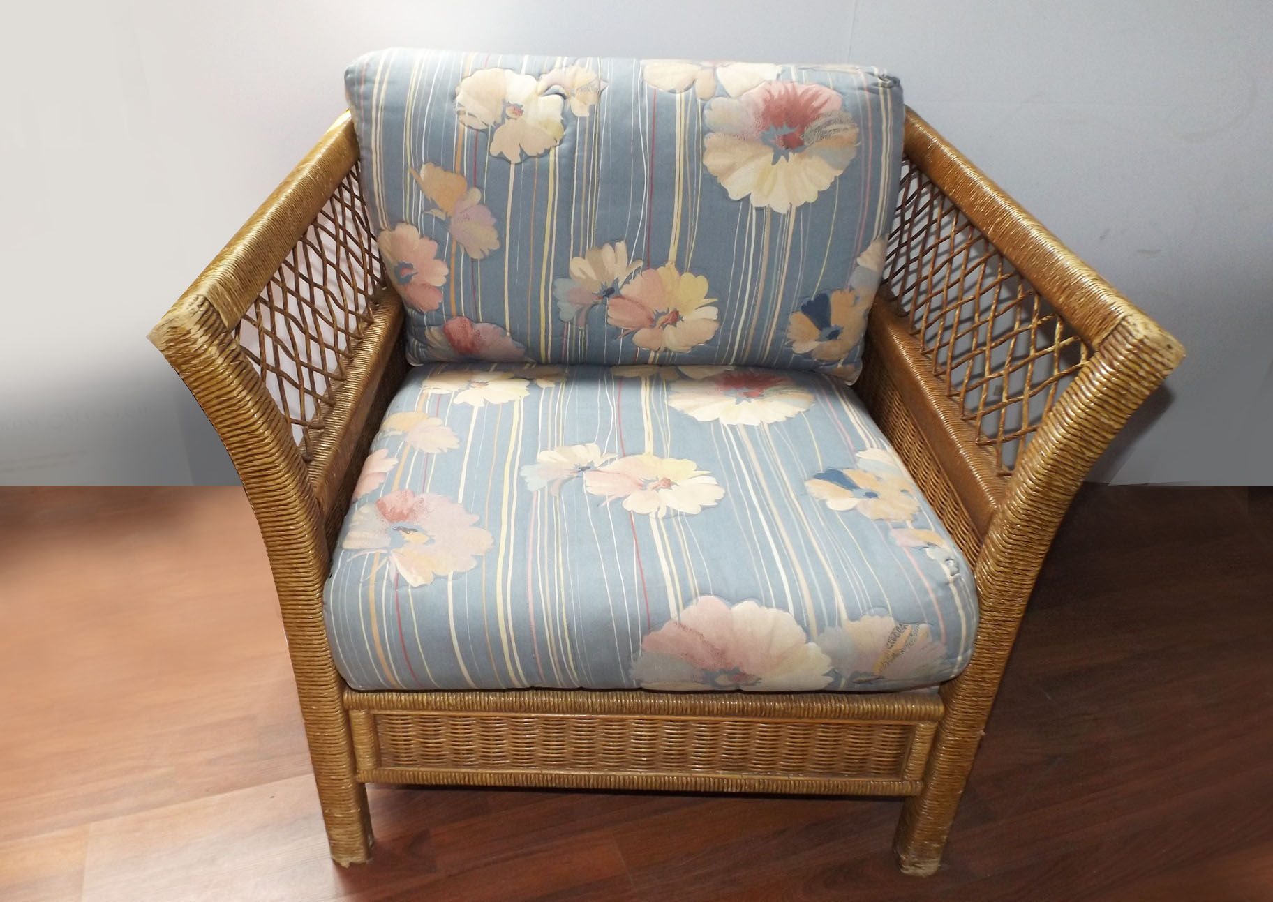 Henry Link Wicker Lounge Chair