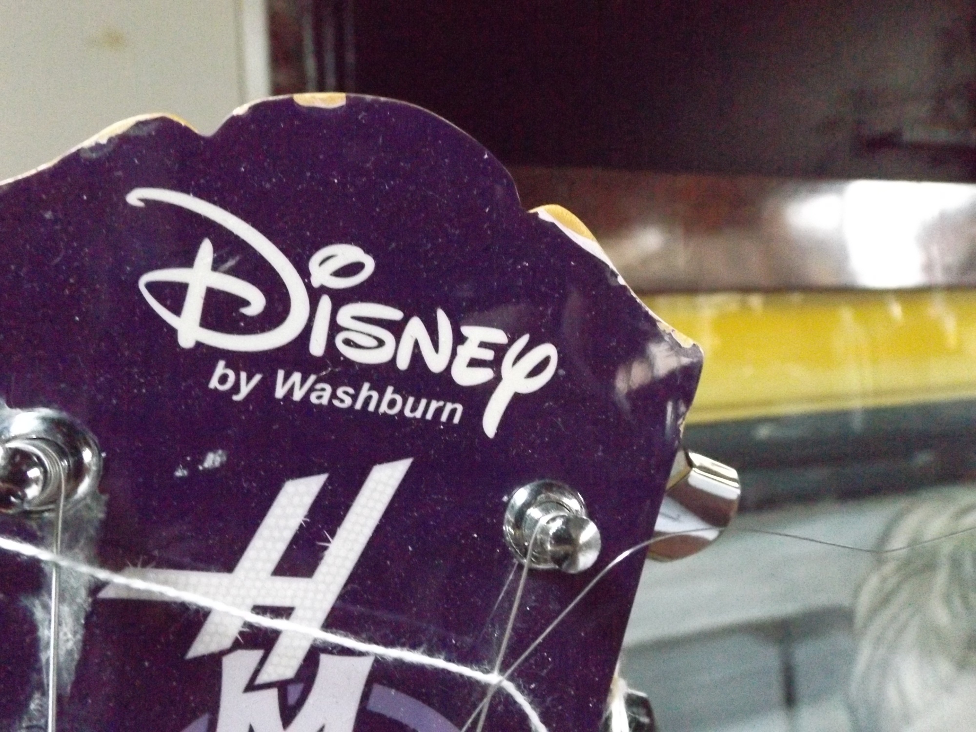 Hannah Montana Guitar