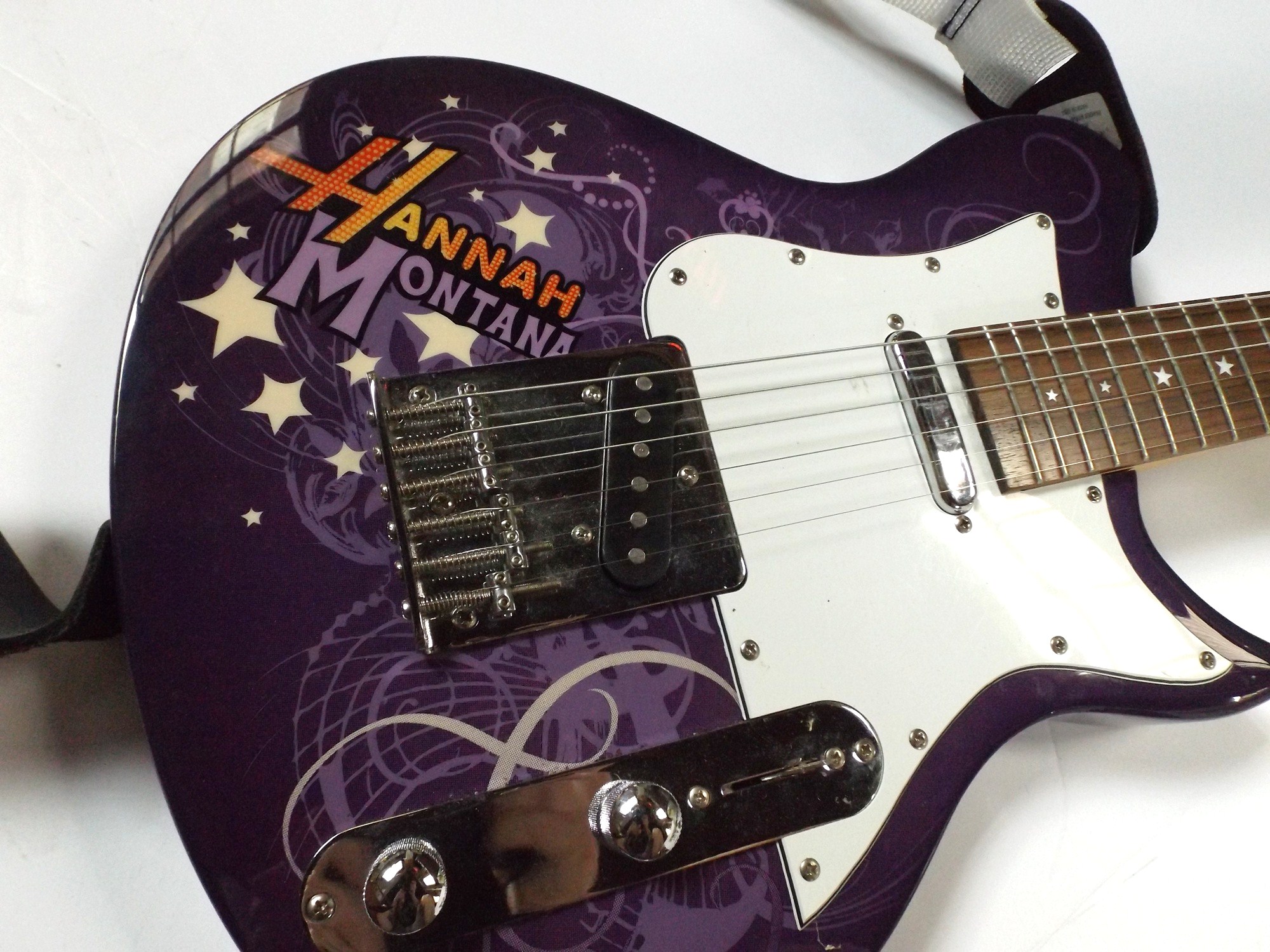 Hannah Montana Guitar