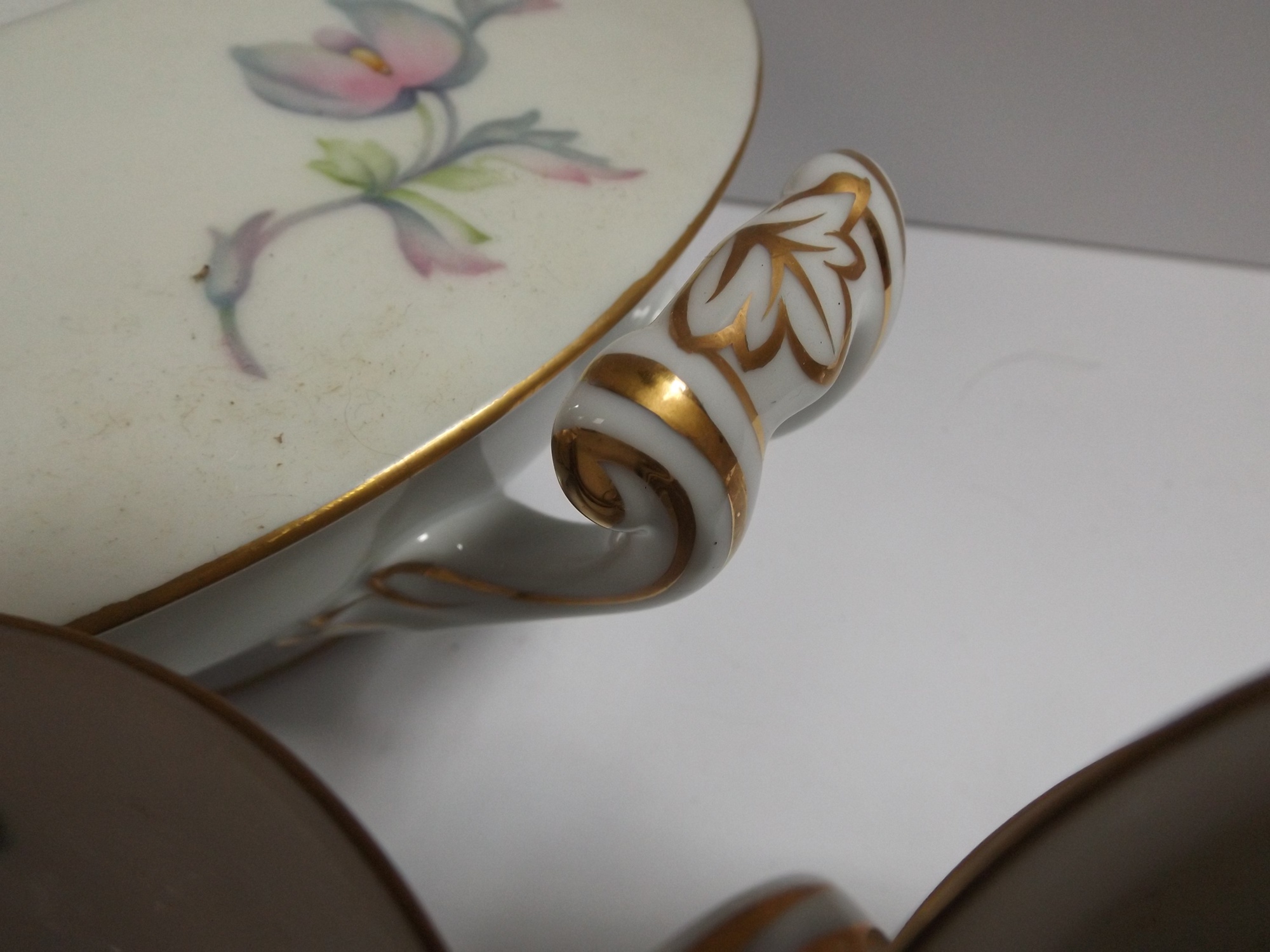 Japanese Sanyo 'Silver Poppy' China