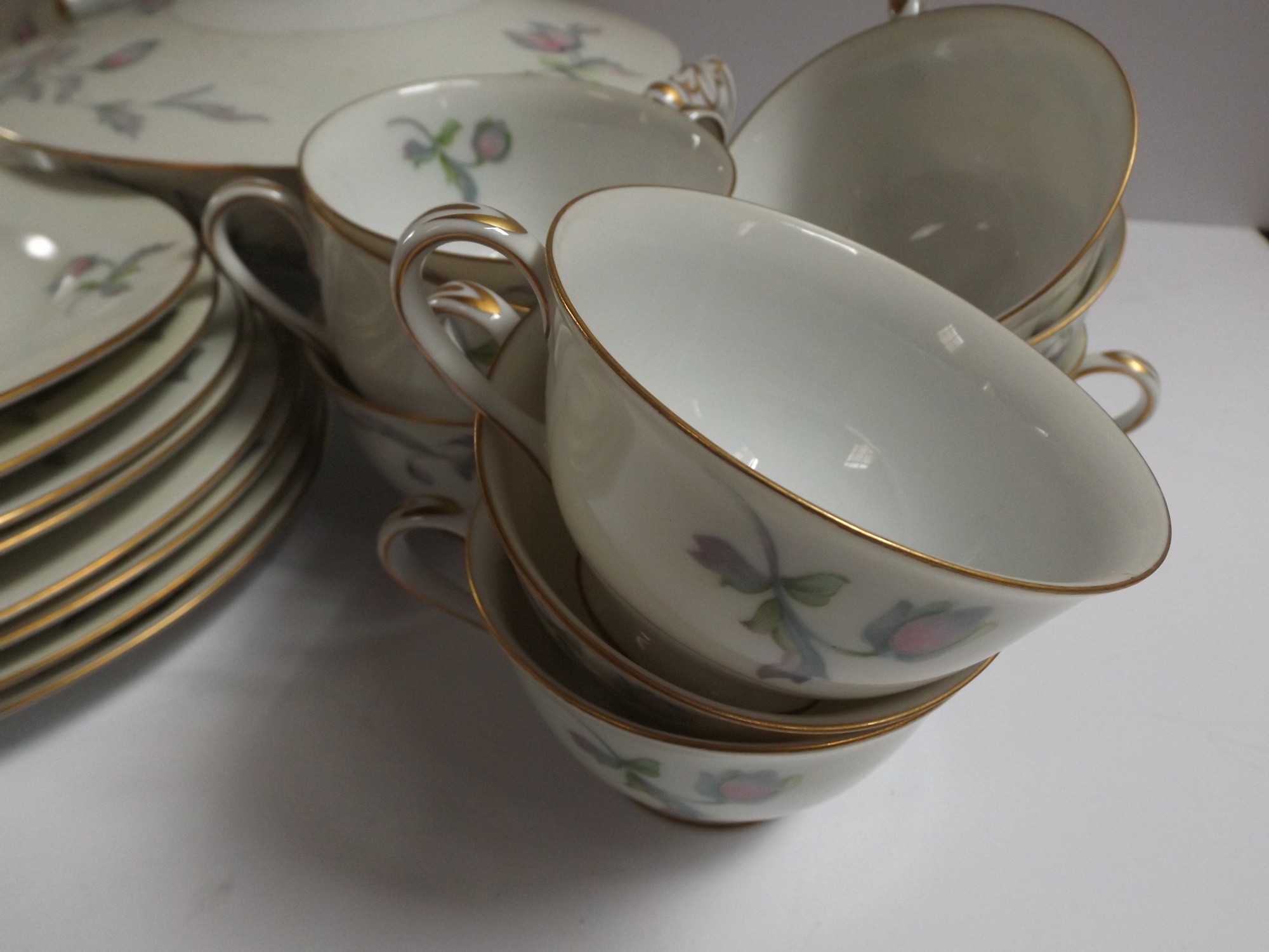 Japanese Sanyo 'Silver Poppy' China