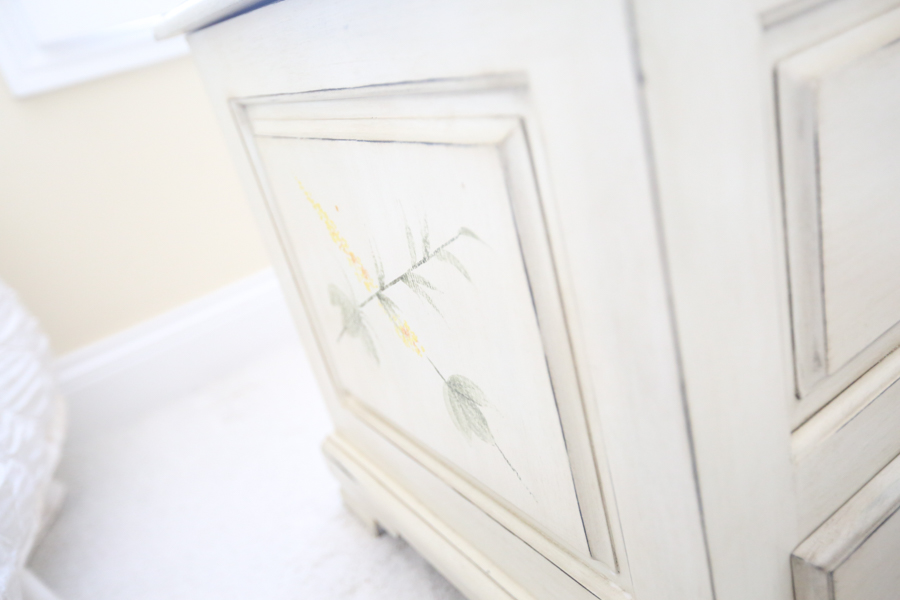 New Hope Chest in Antique White Finish