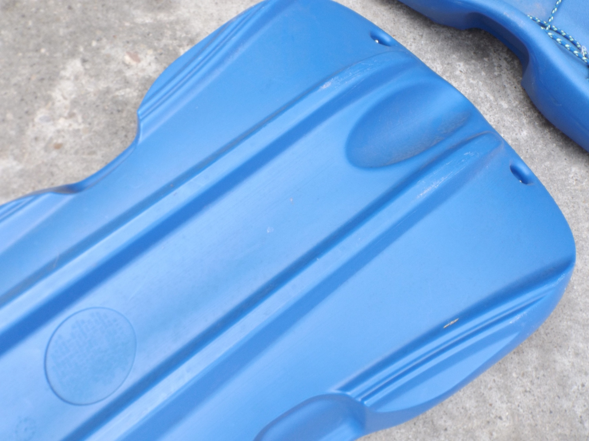 Rubbermaid 'Icy Riders' Plastic Sleds