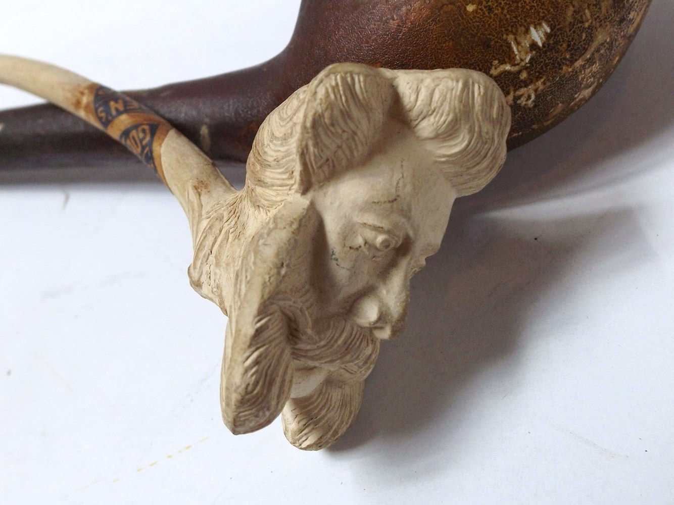 Two Vintage Pipes, One Dutch Goedewaagen