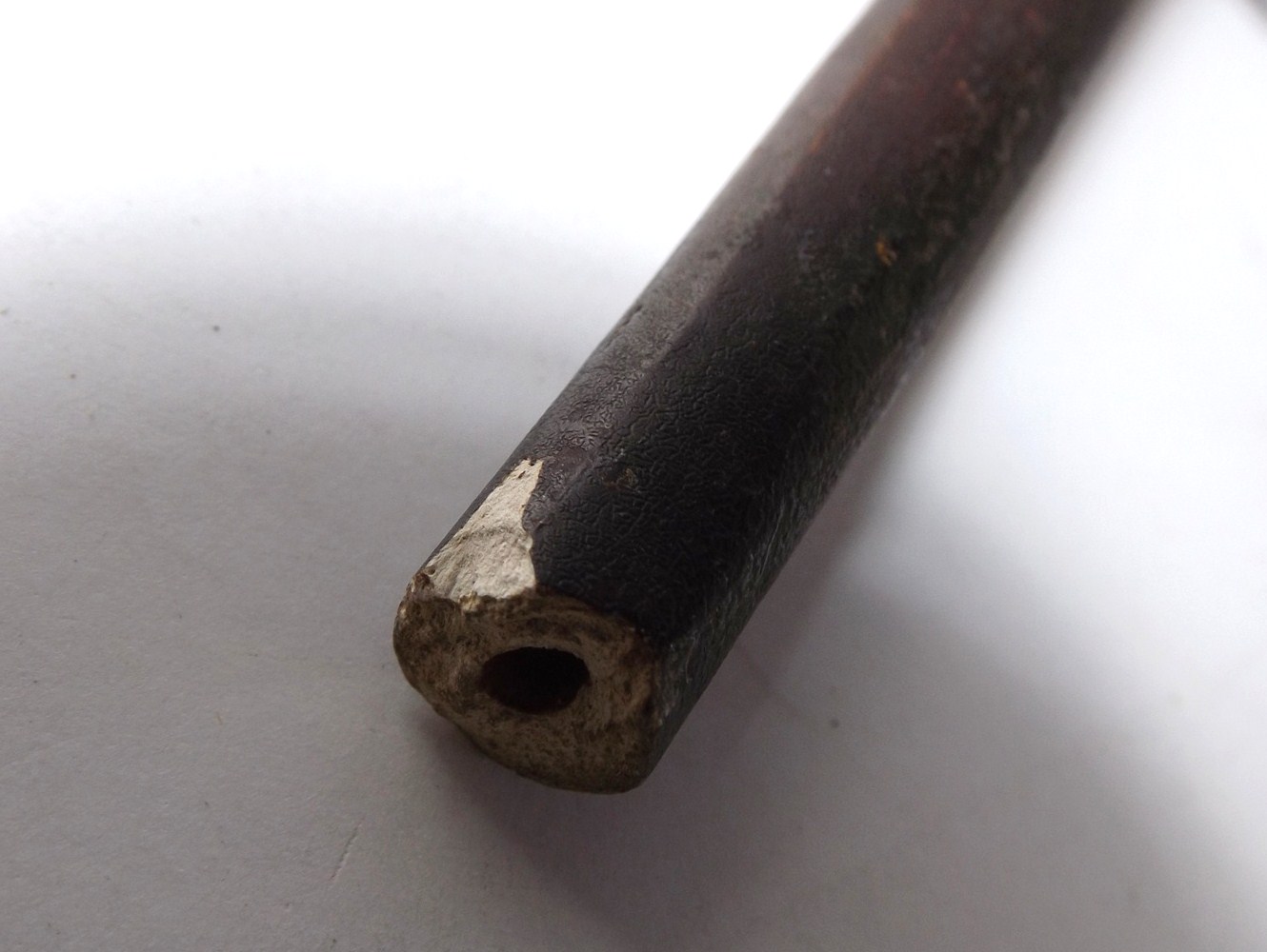 Two Vintage Pipes, One Dutch Goedewaagen