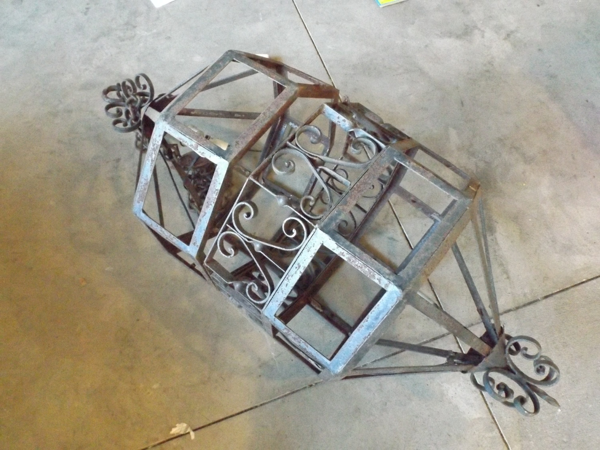 Rustic Iron Electric Lantern Chandelier