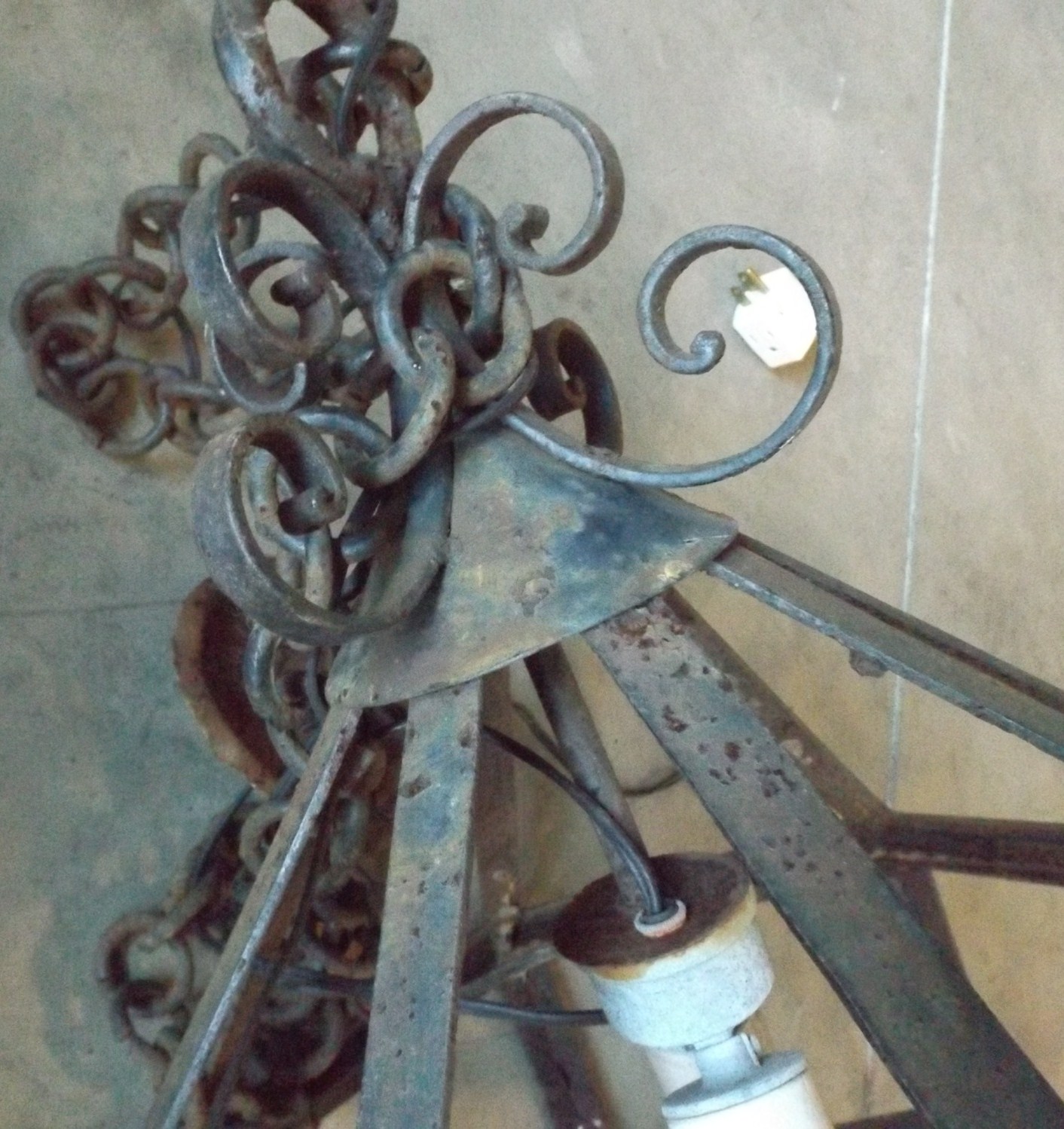 Rustic Iron Electric Lantern Chandelier