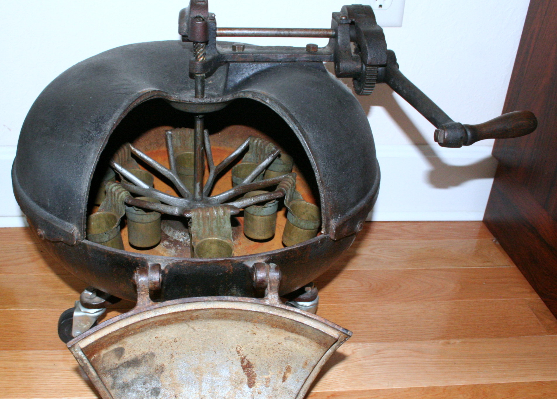 Antique Cast Iron Cream Separator