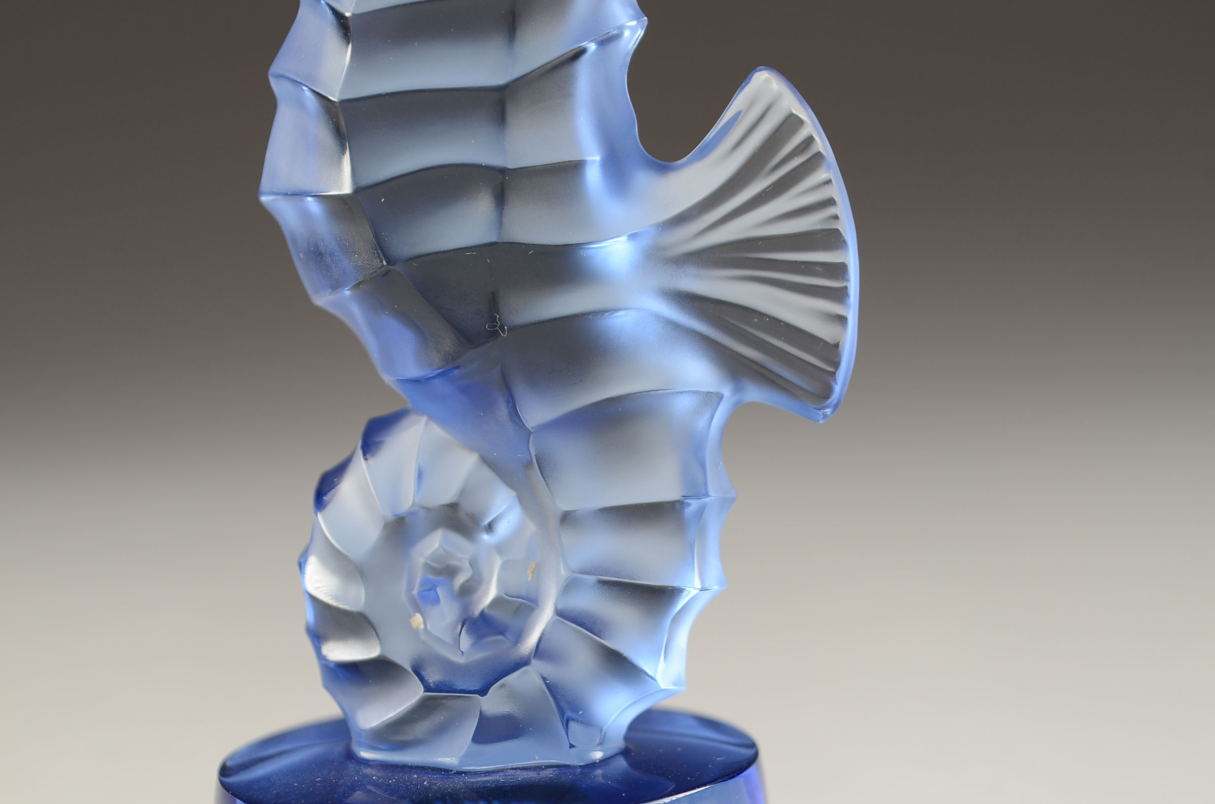 A Lalique Crystal Seahorse Figurine