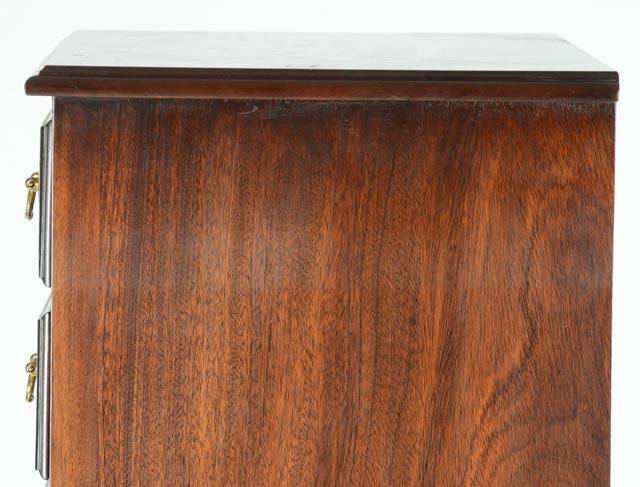 Virginia Galleries Furniture by Henkel-Harris Mahogany Dresser